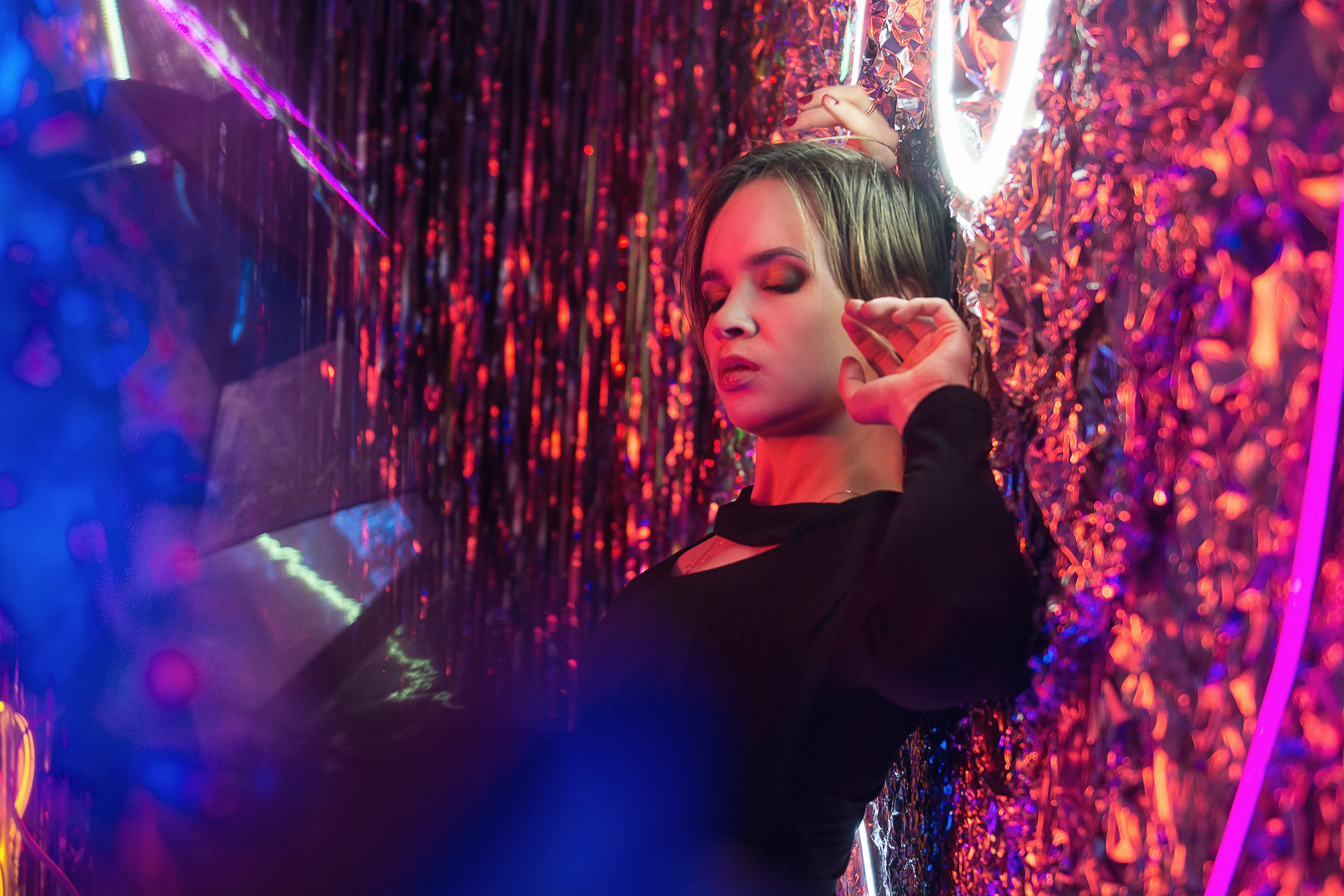 Неоновая фотостудия. Портретный фотограф в Санкт-Петербурге Дмитриева Наталия