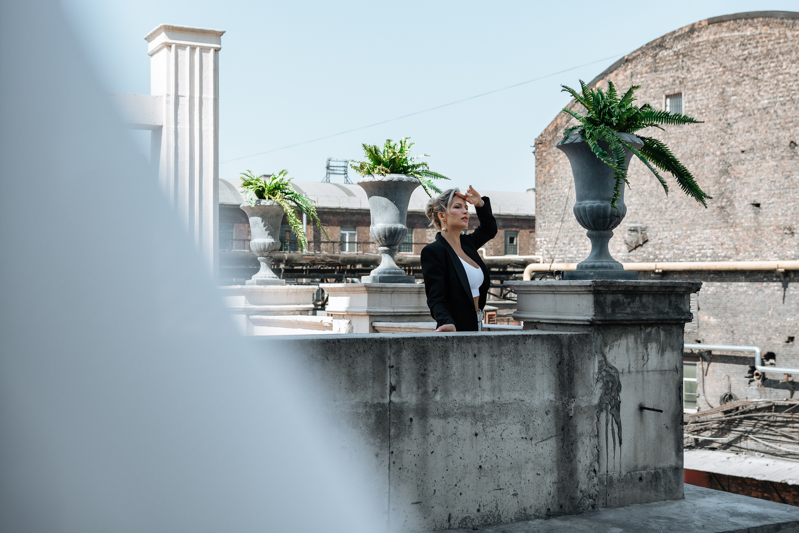 Ева Федорович, терраса. Контент. Портретный фотограф в Санкт-Петербурге Дмитриева Наталия