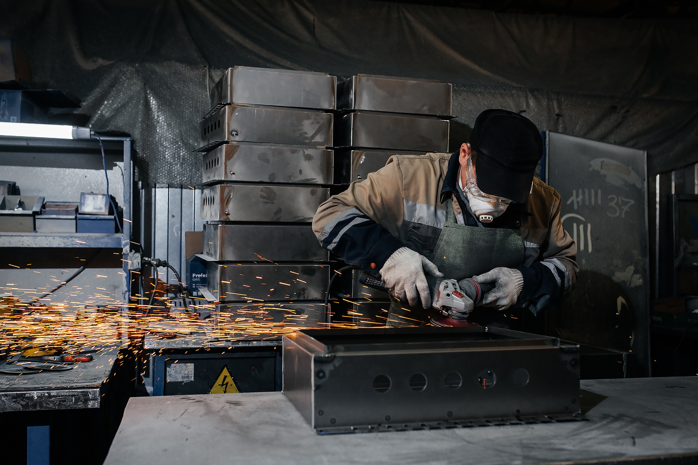 Промышленная и имиджевая съемка. Люксмедиа — это команда фотографов и видеографов. Город Казань. Дамир Сафин