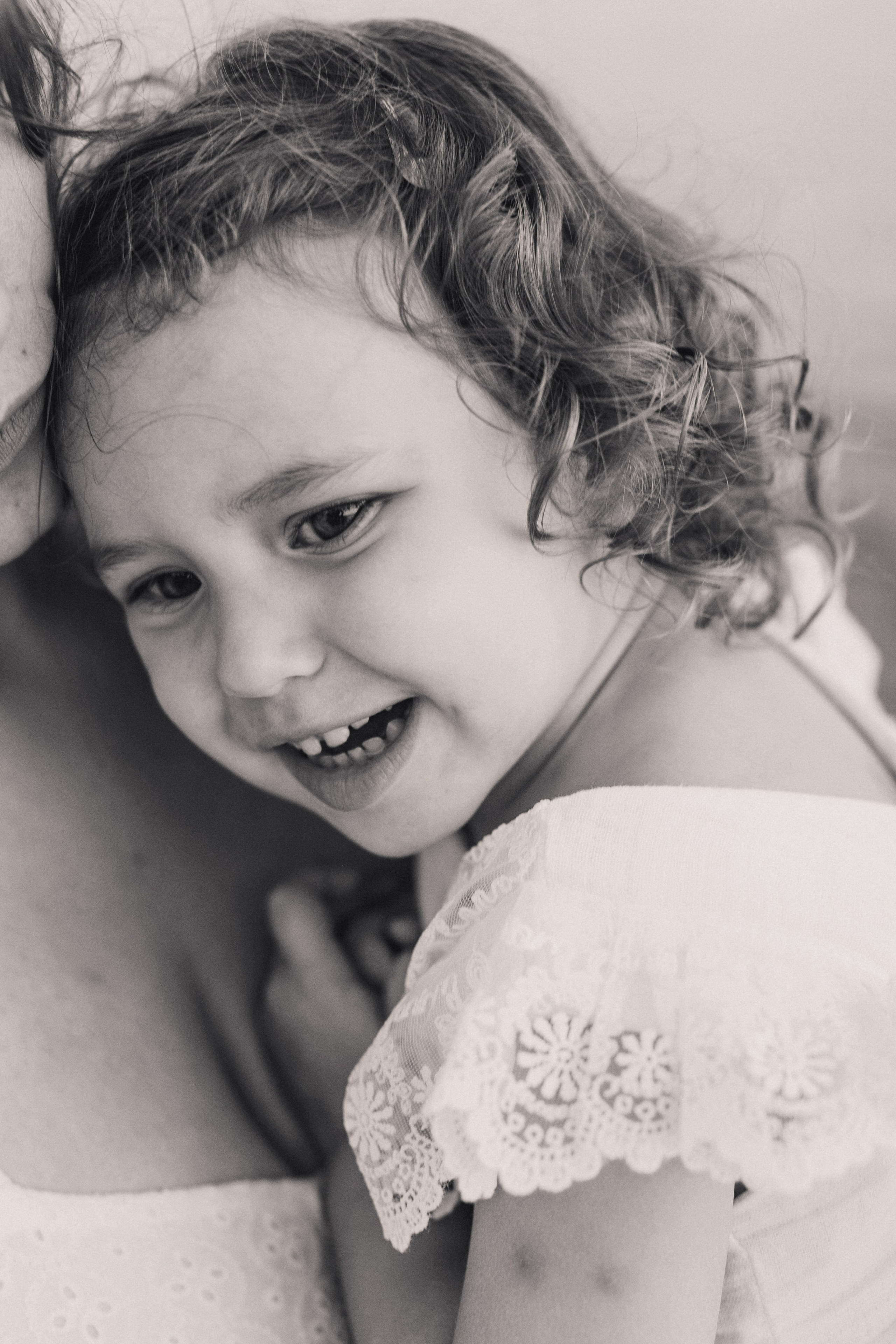 Даша и Анечка. Семейный фотограф в Абхазии Давиденко Инна