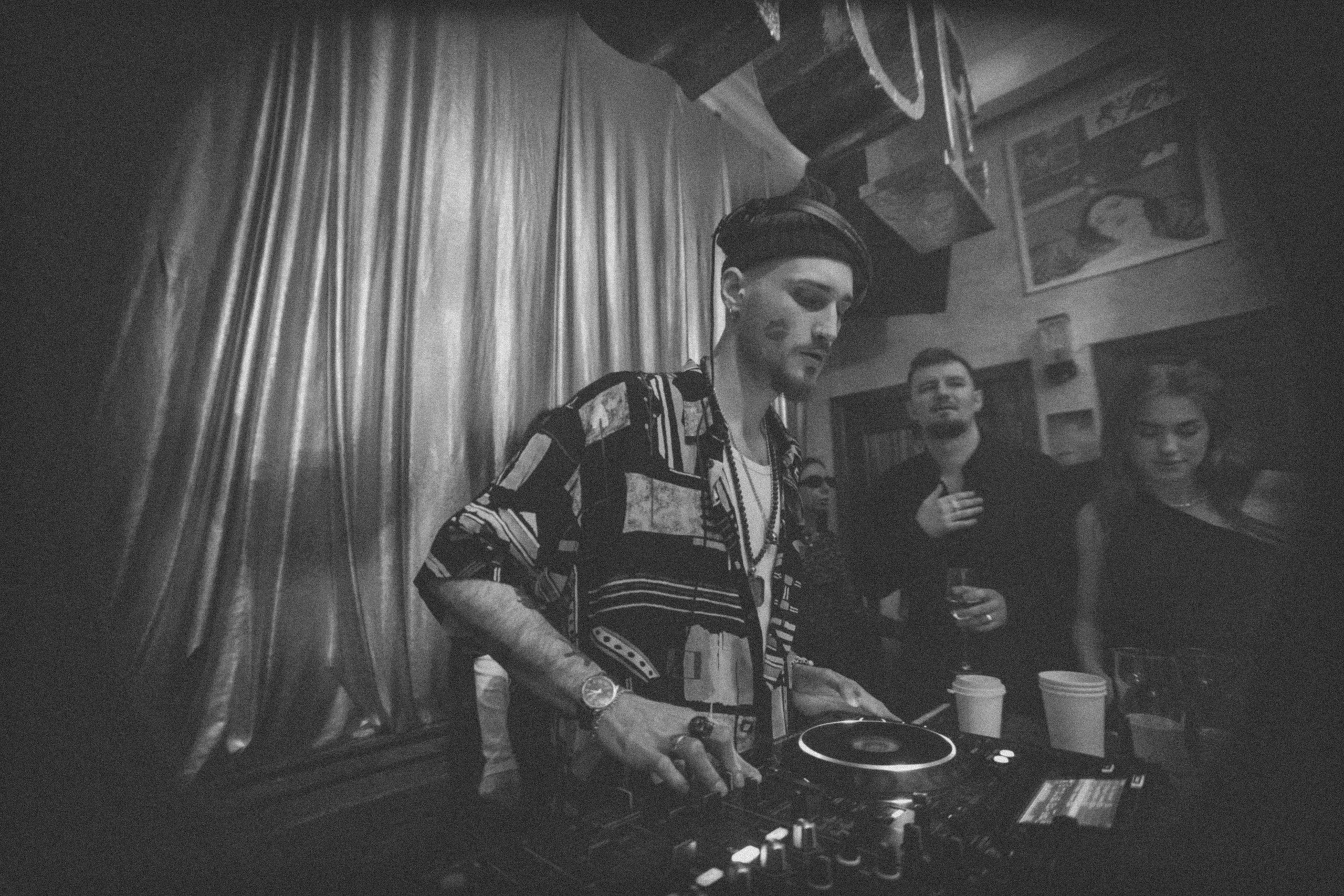 VOGUE BAL 14.02. Фотограф Егор Огородов