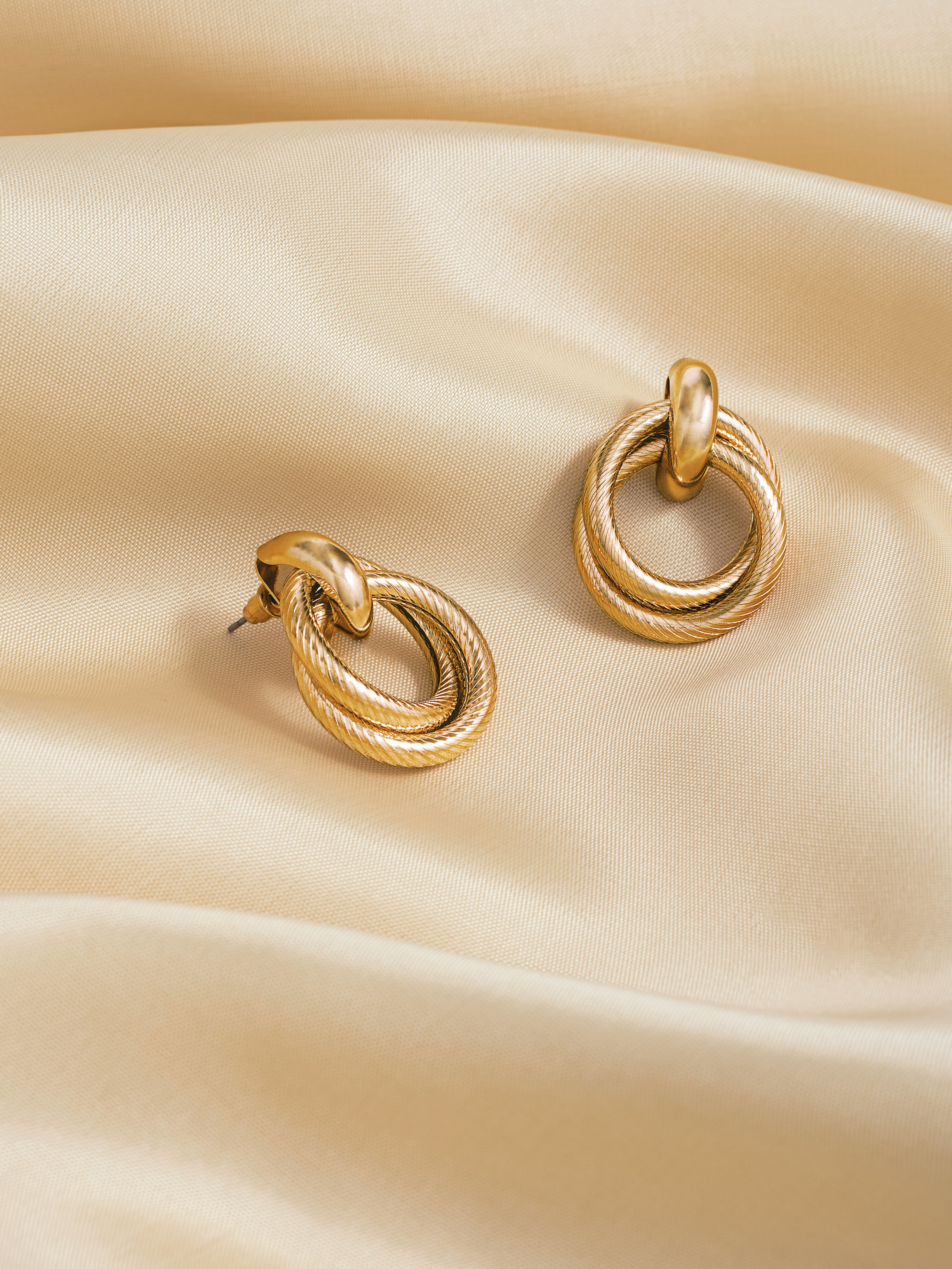 Ювелирные украшения. ПРУДМЕТНАЯ И ФУД СЪЕМКА