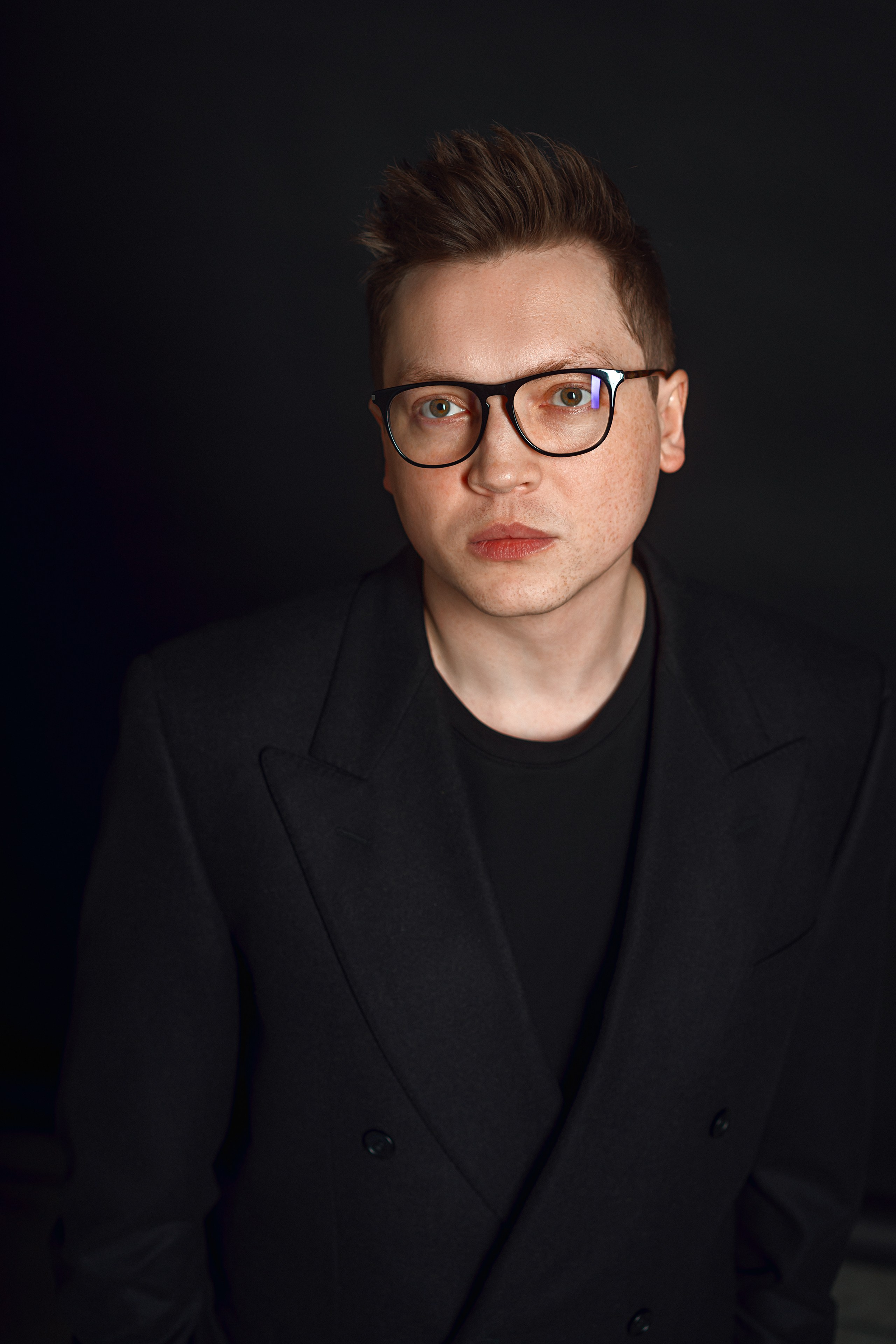 Эдуард. Иван Зайцев (IZIART) — создание культурного кода через фото и видео