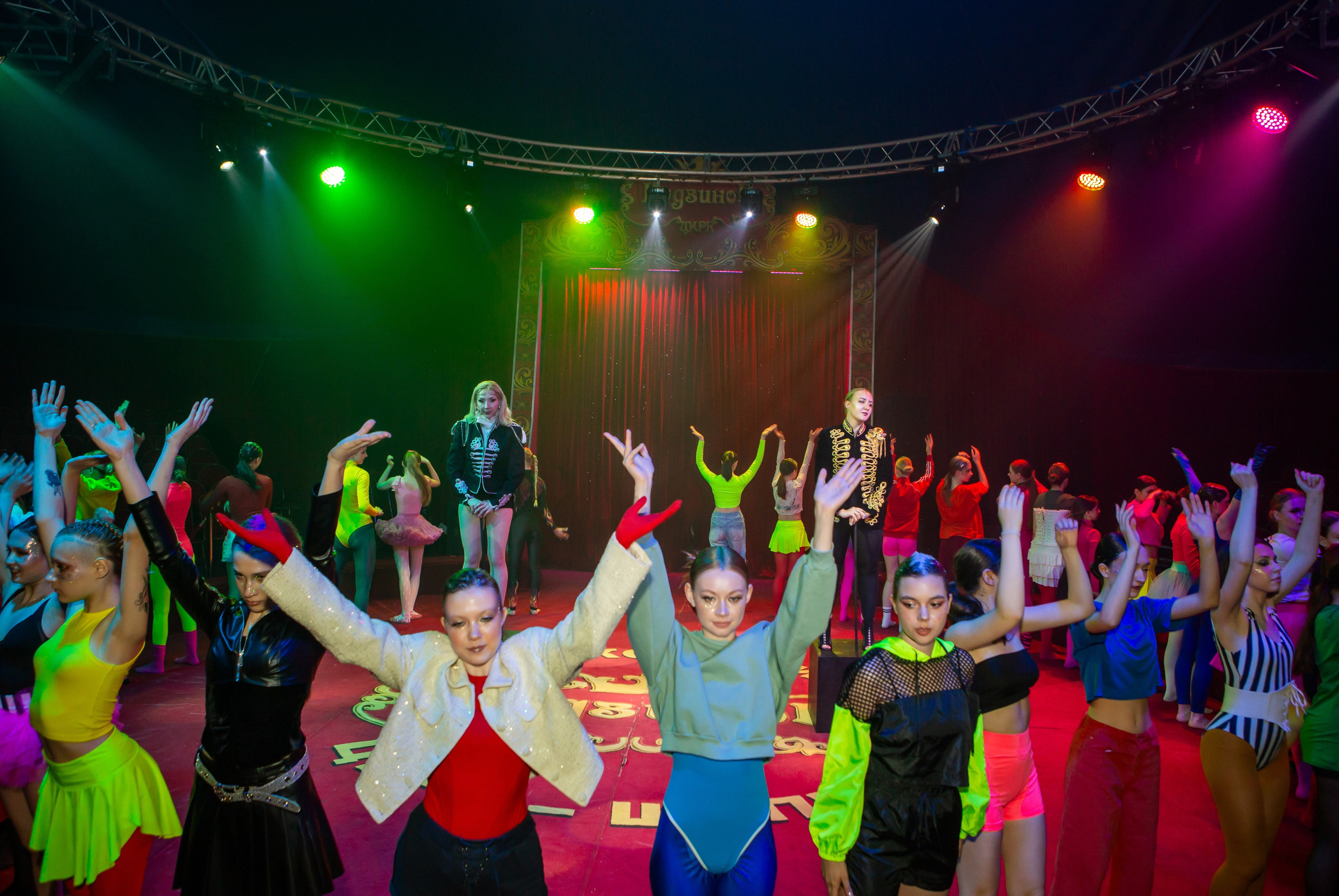 MANEGE SHOW. Репортажный, семейный, свадебный, портретный фотограф