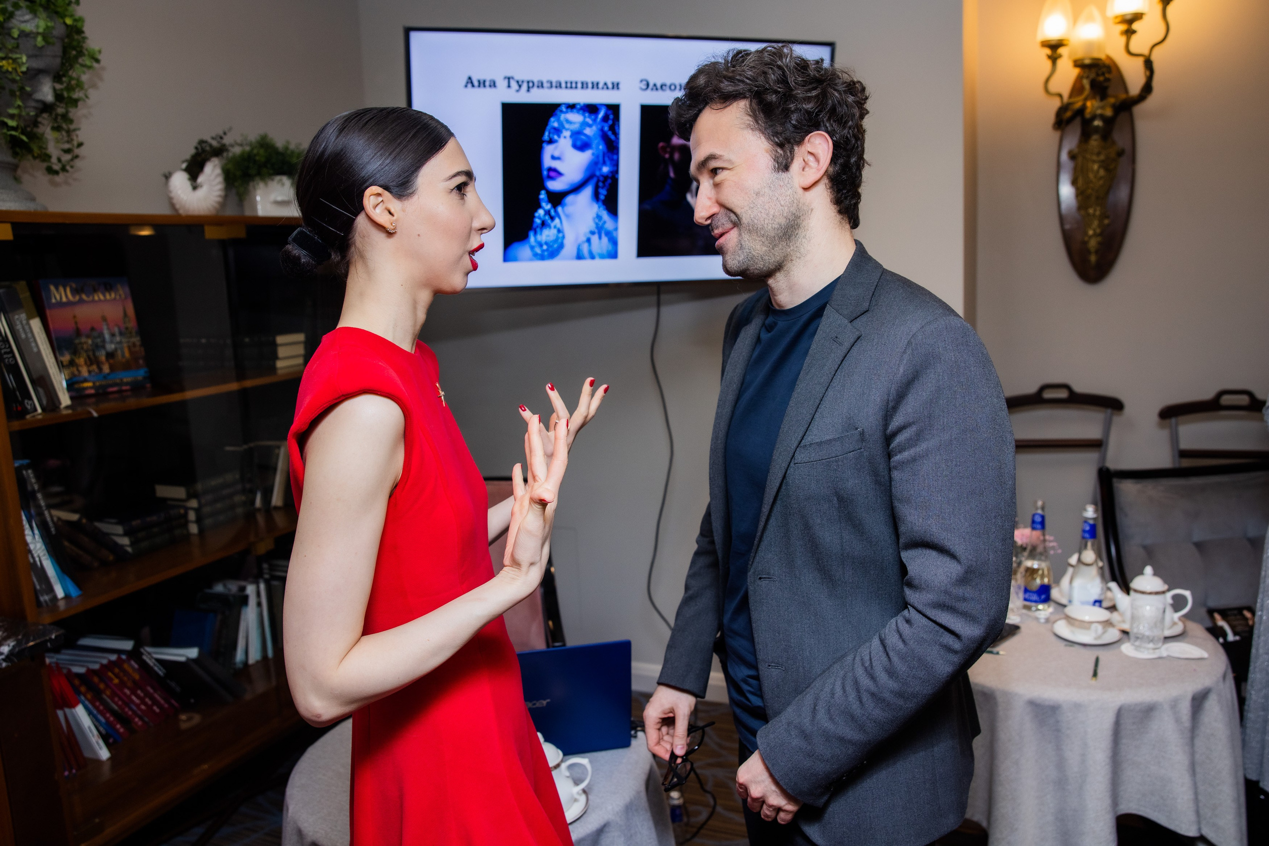 Арт-встреча. Балерины Дружат. Главная