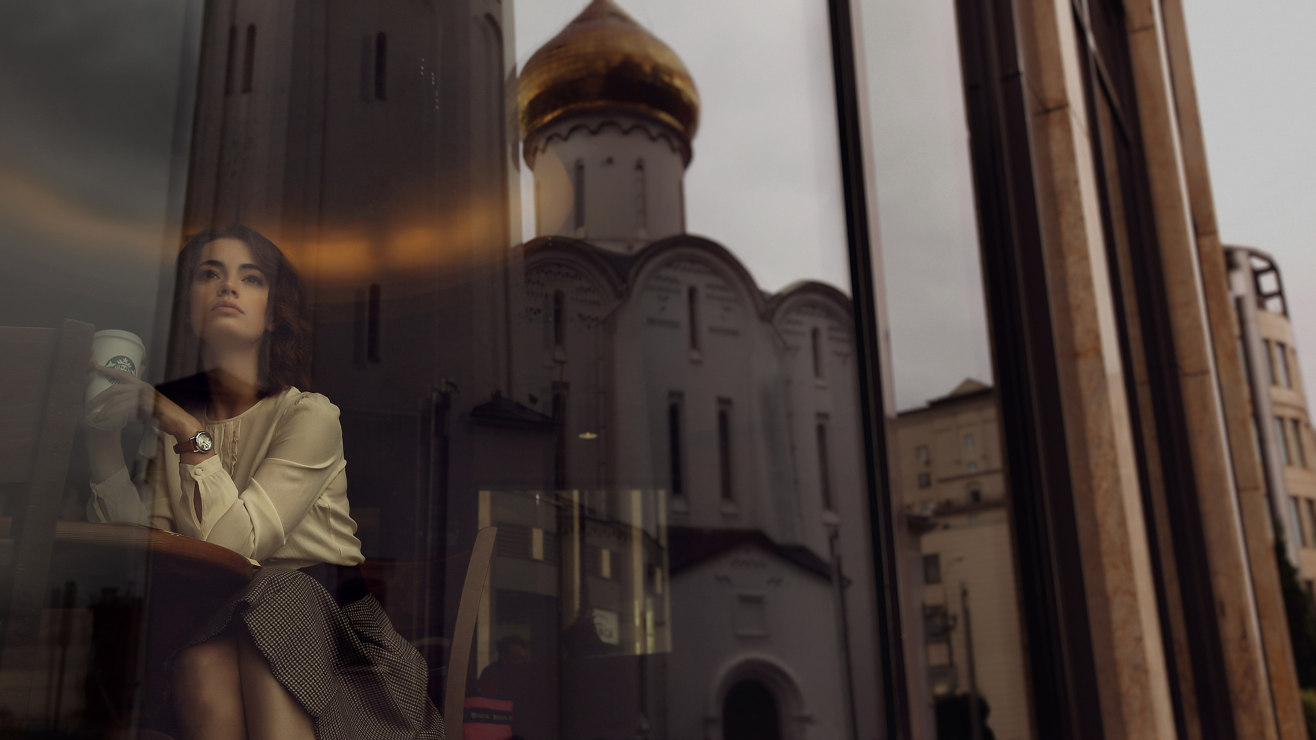 Фотосессия в кафе возле метро Белорусская.