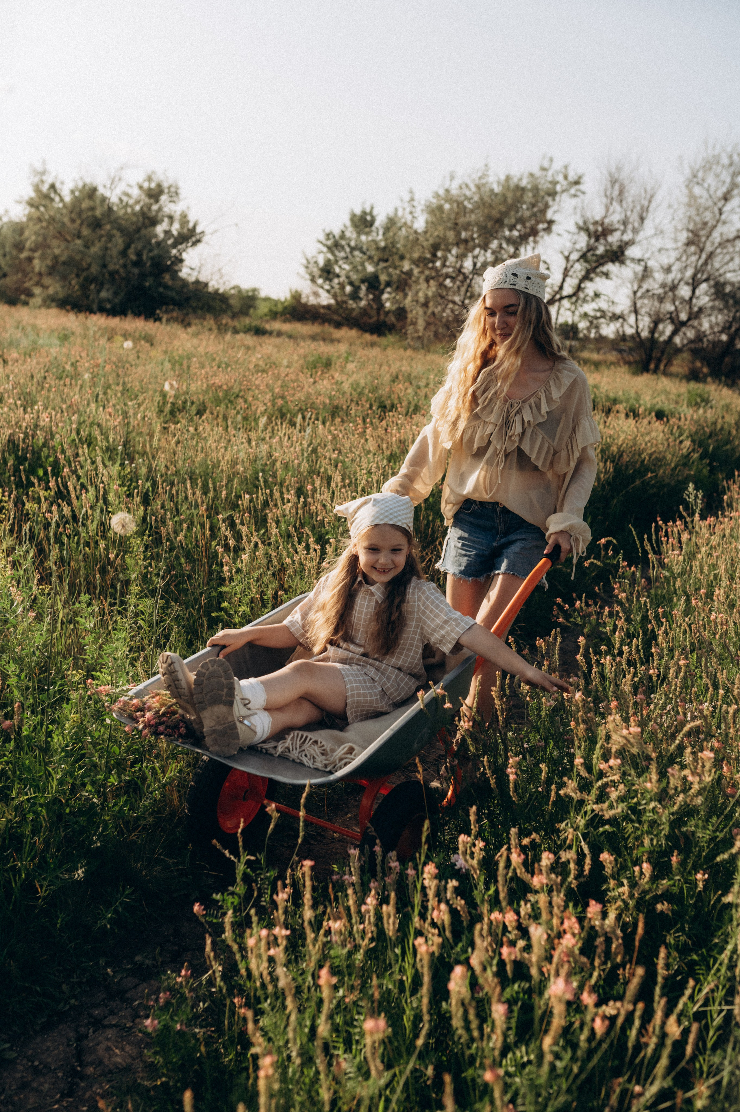 Летний вечер в деревне. Фотограф Мария Стрелкова
