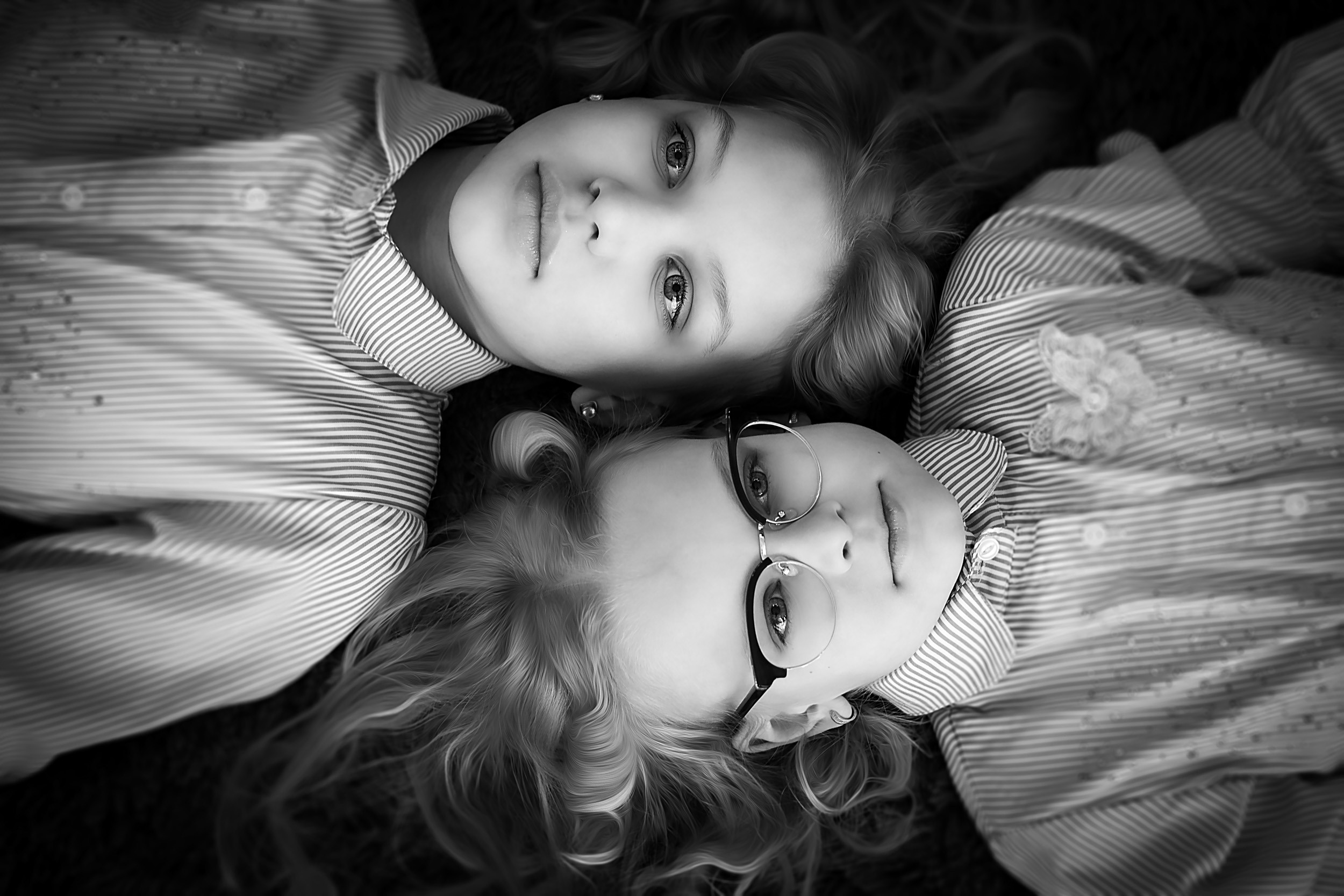 Черно-белая фотография в помещении. Калужский городской фотоконкурс