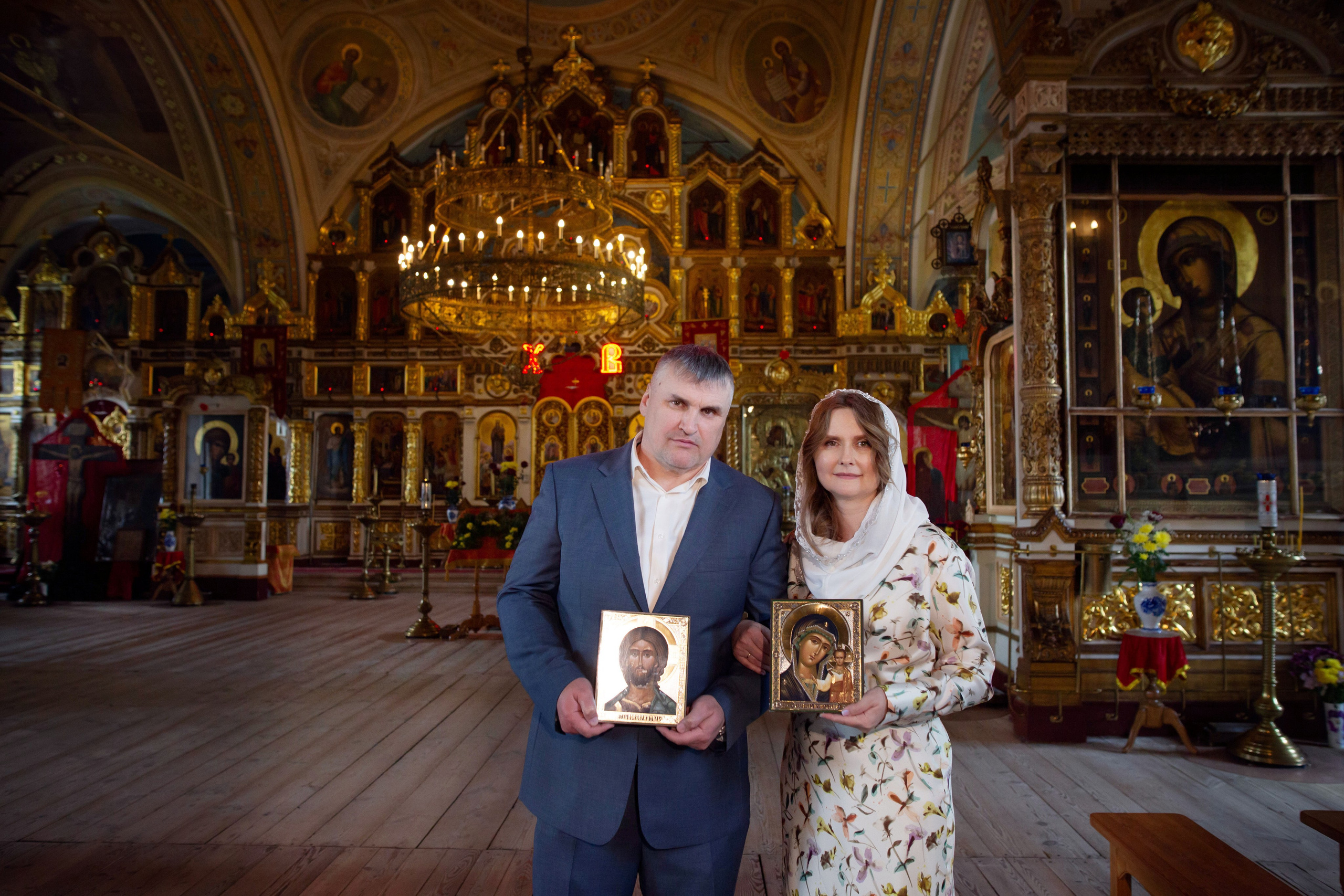 Венчание Сергей и Анна Воскресенский храм. Семейный и детский фотограф Анна Петракова