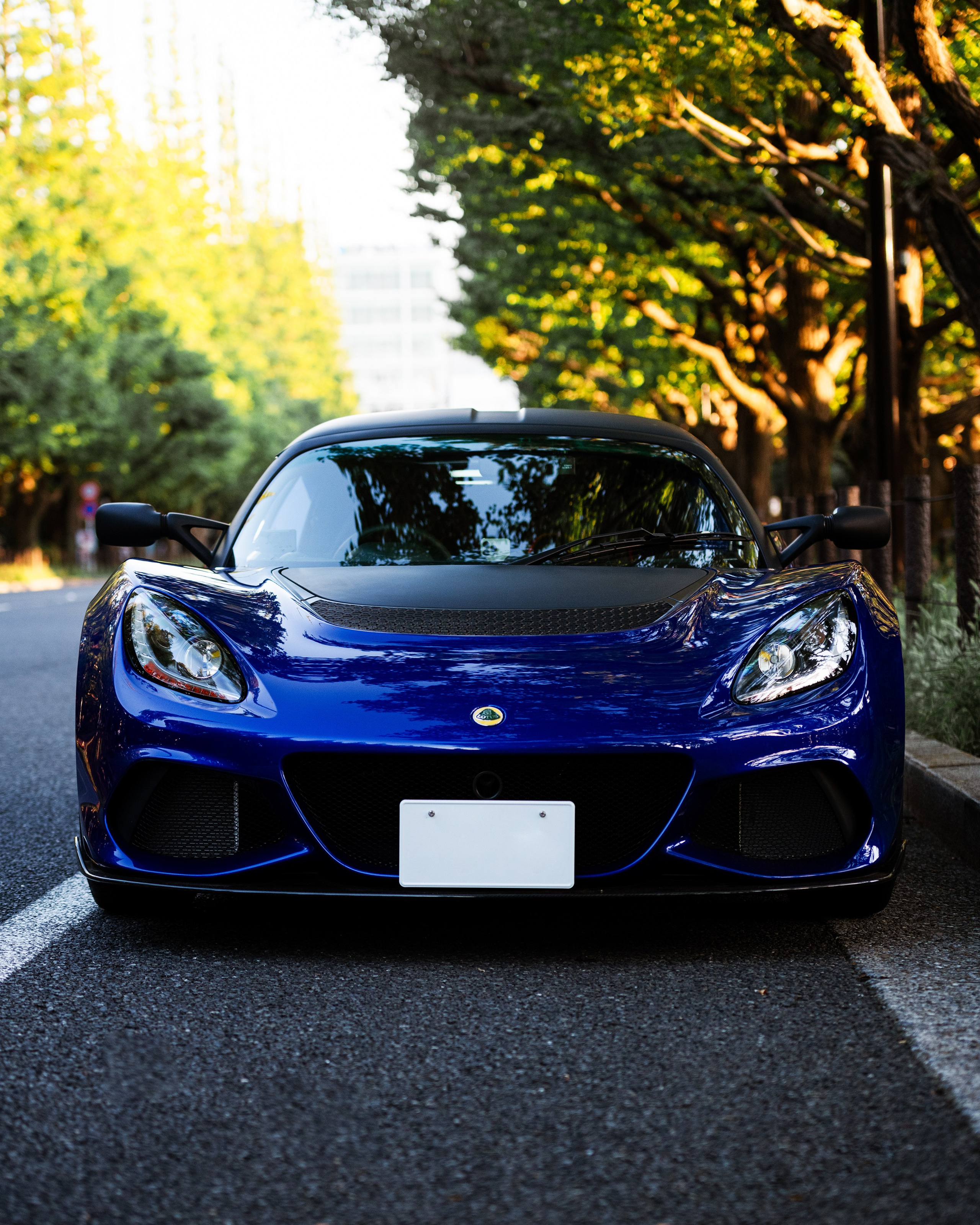 Cars in Tokyo. Photographer in Tokyo Anatolii Ozarto