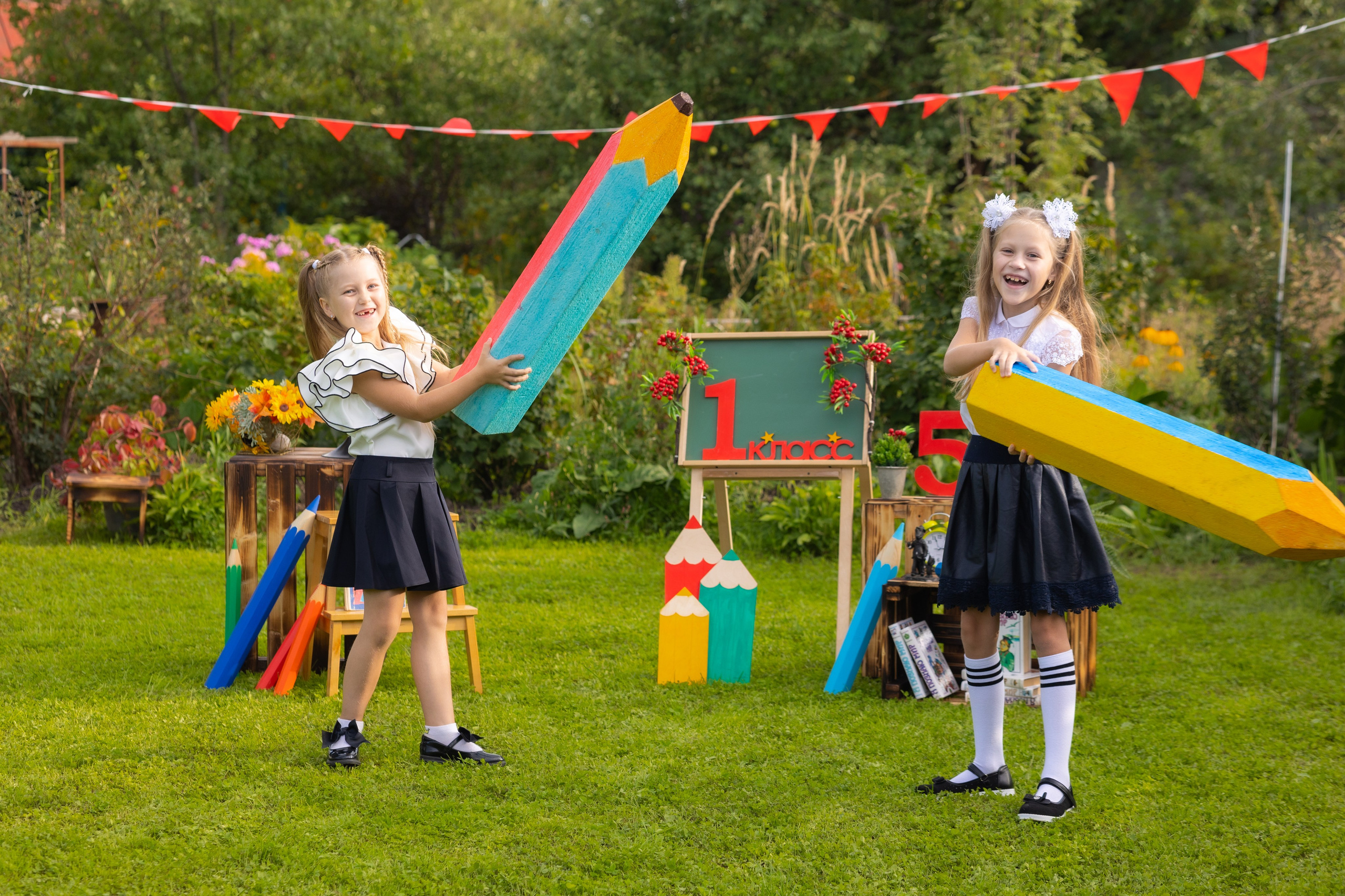 Фотопроект «ПОРА В ШКОЛУ». Фото, видео, авторские выпускные альбомы в Нижнем Новгороде