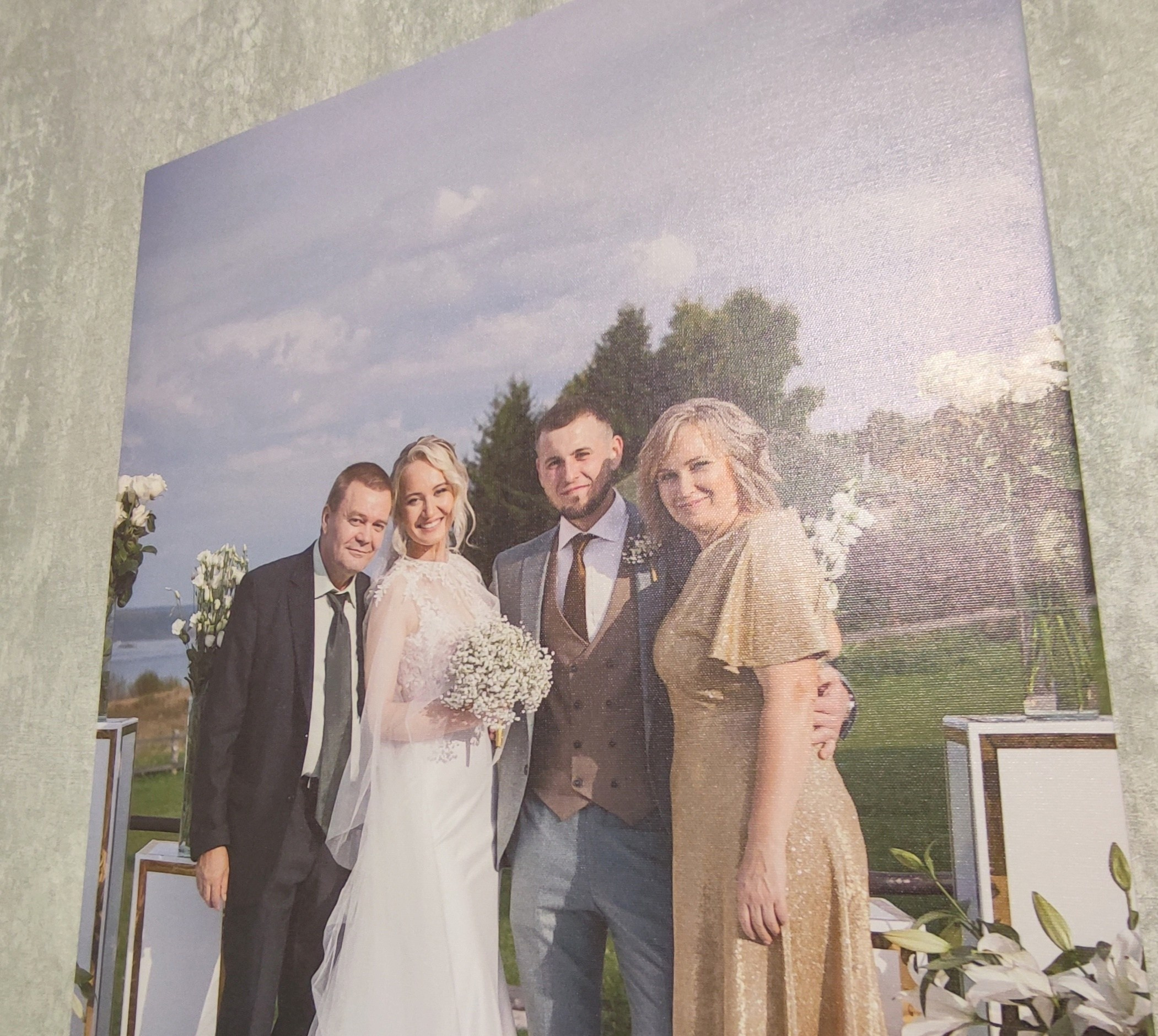 Печать фото на Холсте, с натяжкой на деревянный подрамник. (Фото готовых работ). Я Ольга Казанцева, фотографирую снимаю ваши киноистории и печатаю фото и цифровые портреты на холсте