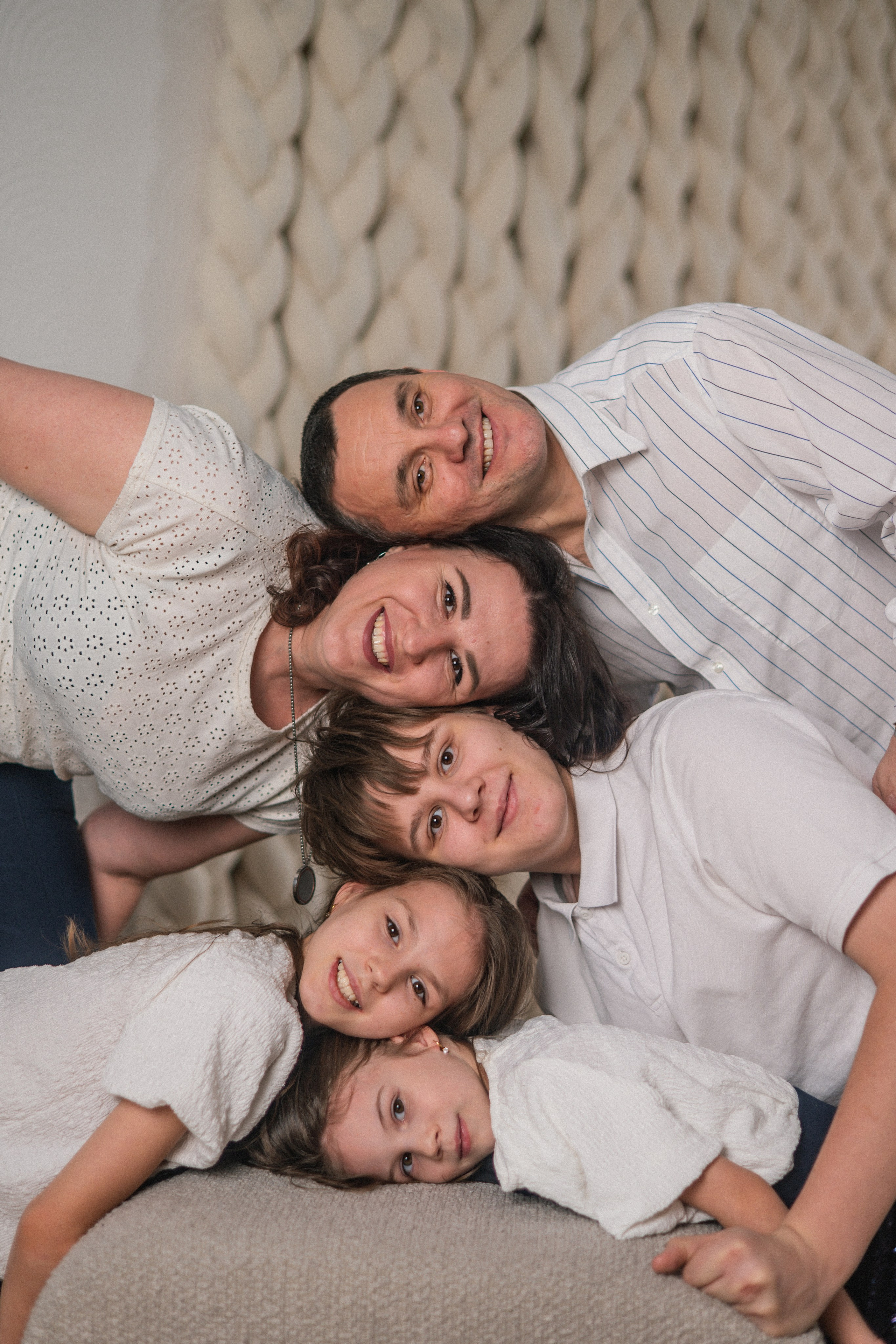 Семейная Фотосессия. Я Ольга Казанцева, фотографирую снимаю ваши киноистории и печатаю фото и цифровые портреты на холсте