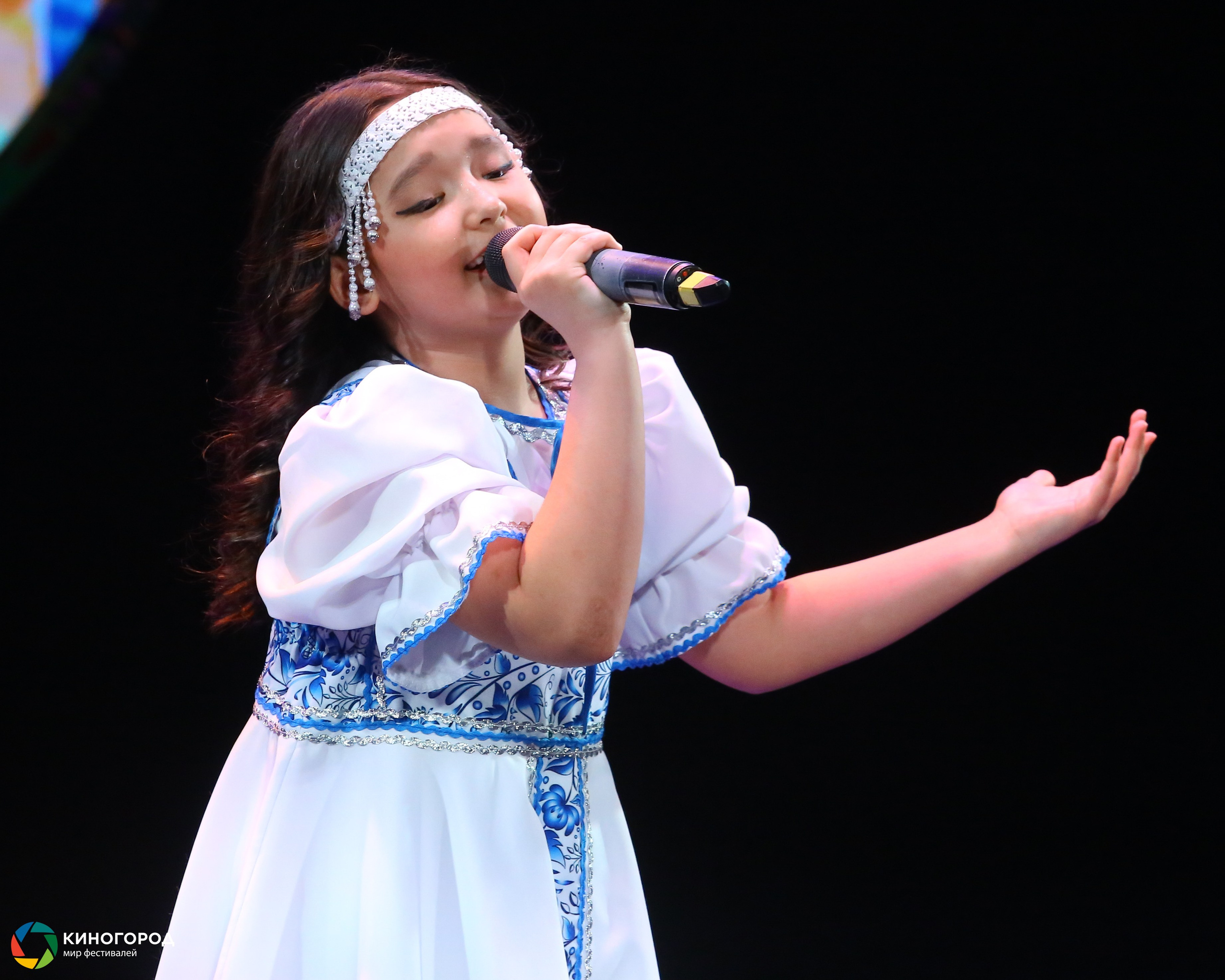 9 марта, конкурс, г. Екатеринбург. Золотое яблочко