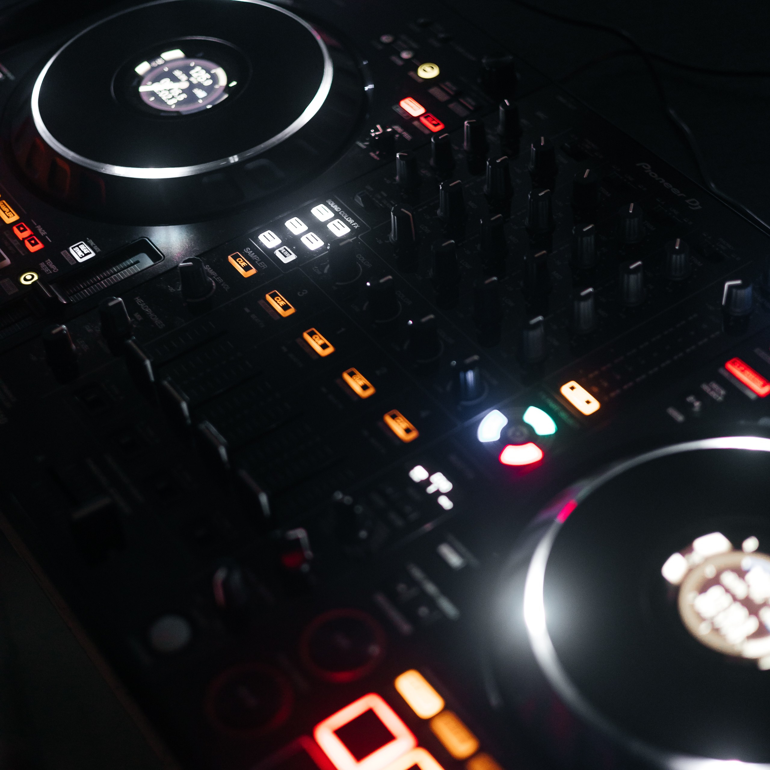 ЭПИЗОДЫ 2.0. Свадебный и репортажный фотограф в Ростове-на-Дону Павел Кислов