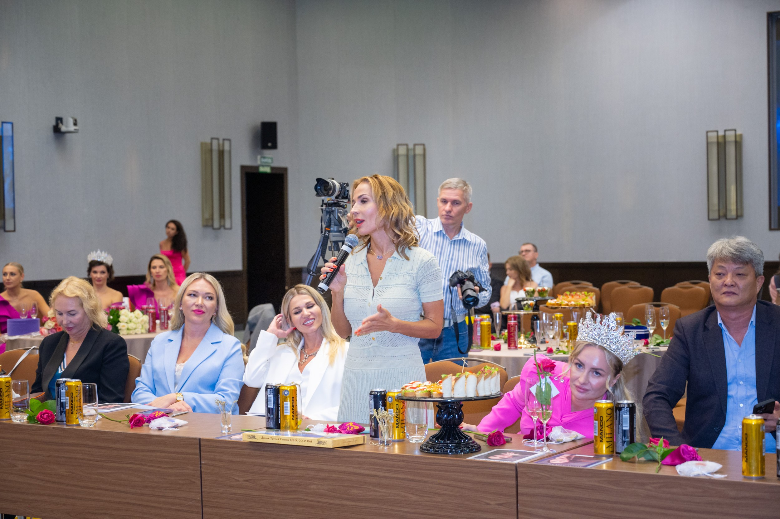 Церемония открытия Конкурса красоты «LADY WORLD» 2024. Фотографирую счастливых людей в Сочи