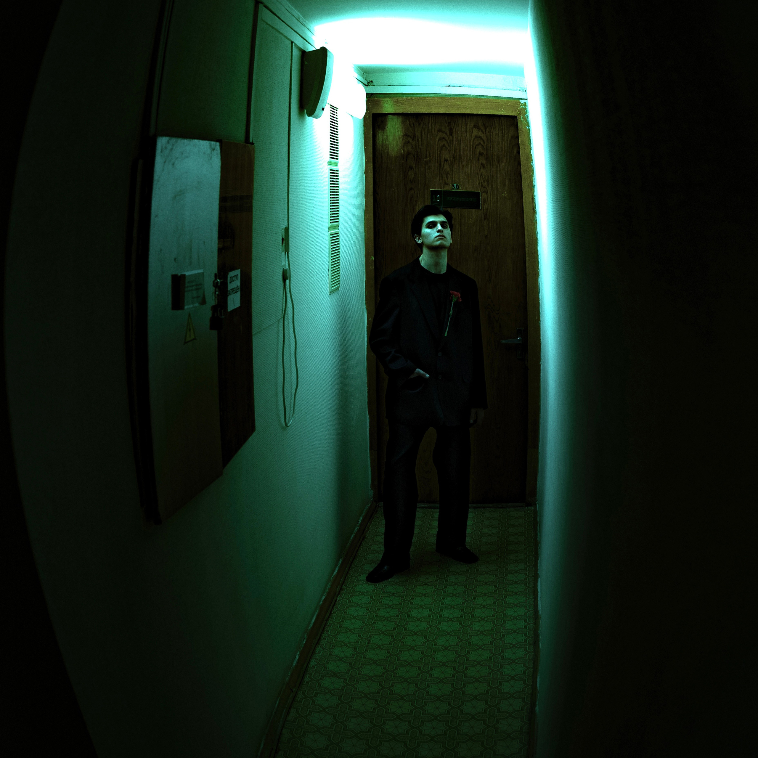 CARNATION IN HAND. TUTSARKIS — Art Director | Stylist | Photographer