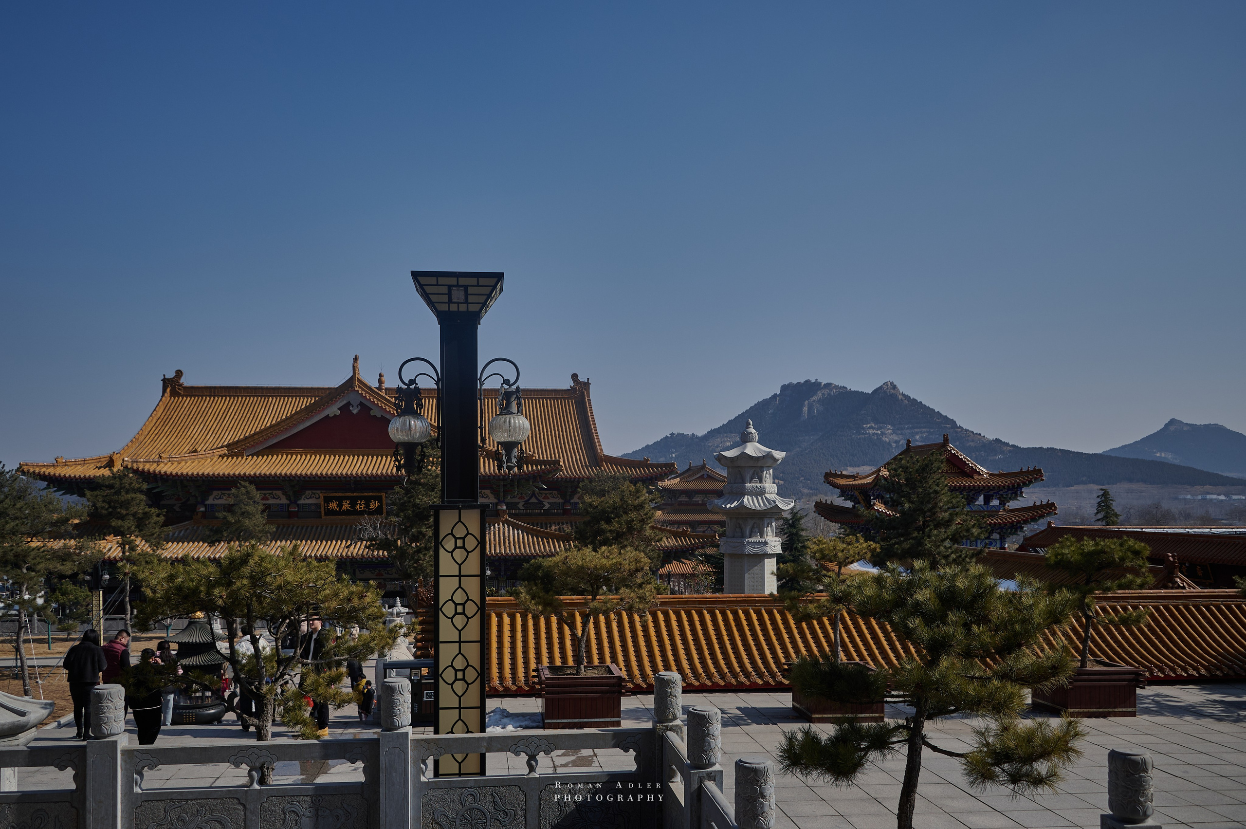 Храм Гуанфу (Процветания). Цинчжоу. Фотограф Роман Адлер