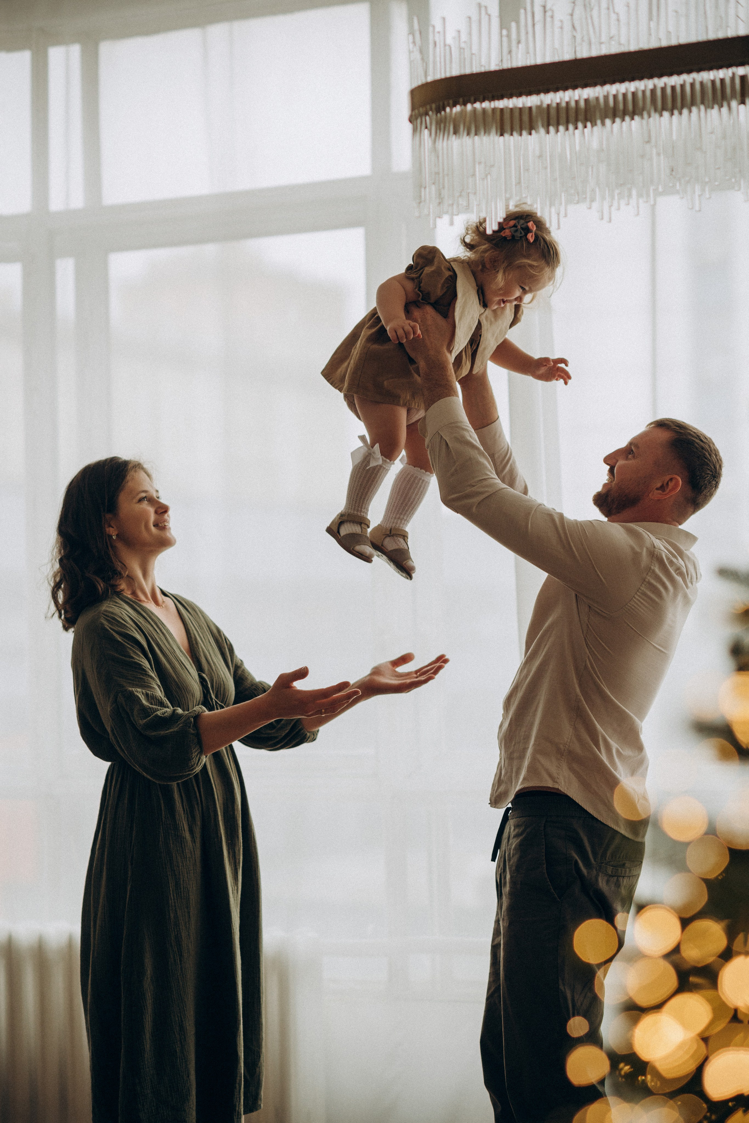 Семейная новогодняя фотосессия в студии. Семейный фотограф в Домодедово и Москве Елена Пичугина