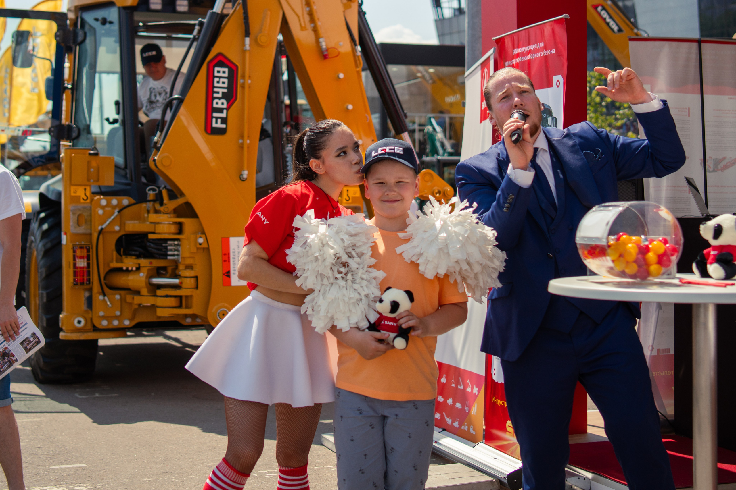 СТТ Expo 24-я международная выставка строительной техники и технологий в России. Фотограф / видеограф в Москве и Сочи Sofia Riversong