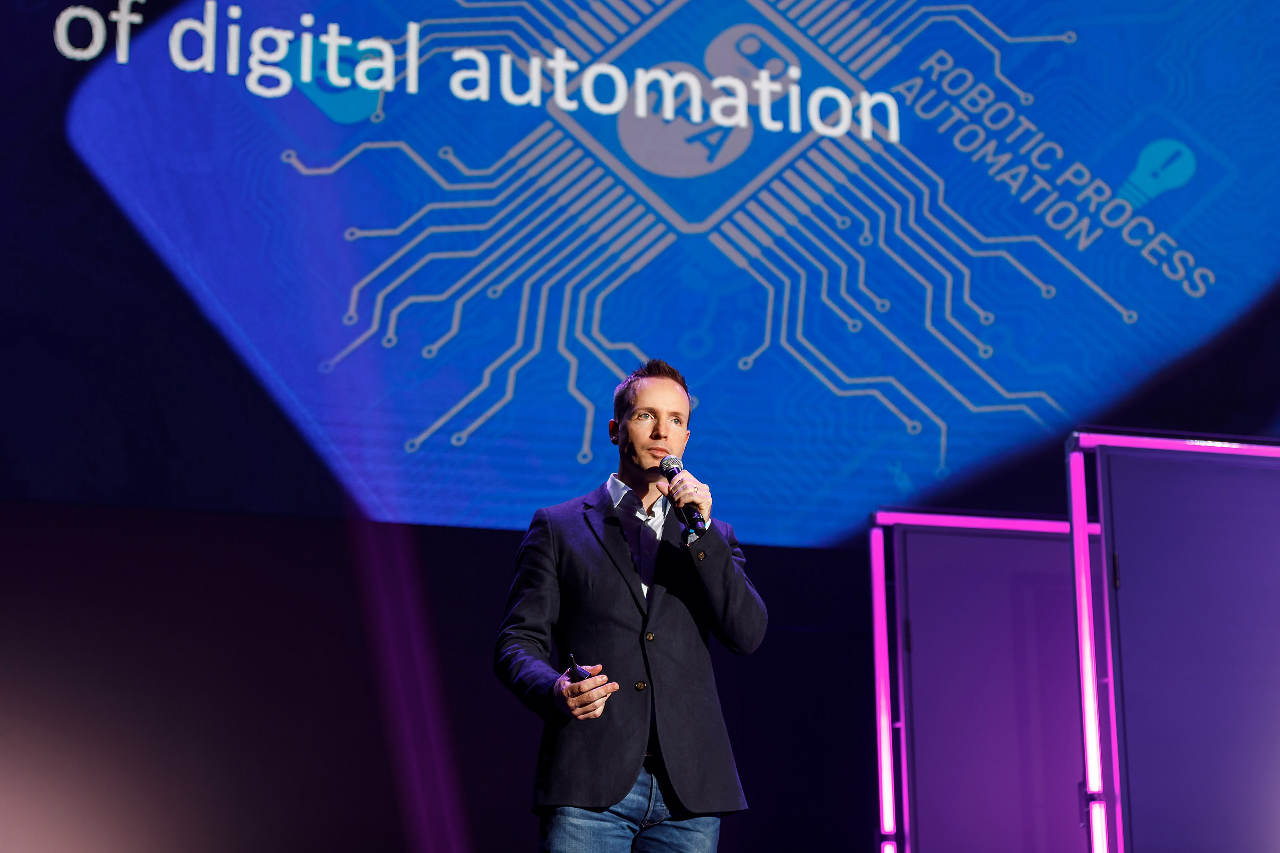 Unlock The Future. Репортажный фотограф в Москве Евгений Новиков