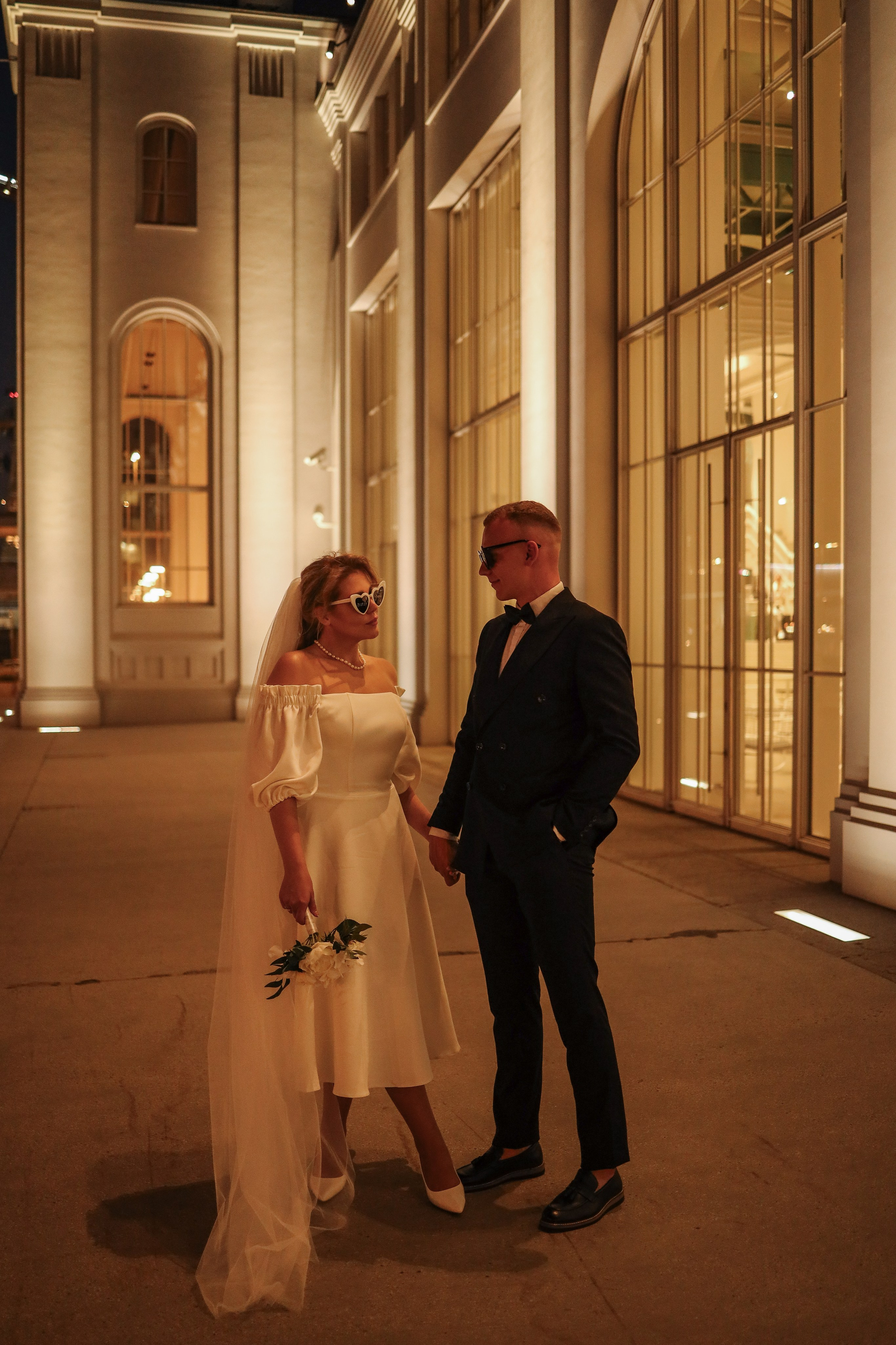 М. + Л.  Роспись в МФЦ, прогулка по ночной Москве. Семейный и lovestory фотограф в Москве Светлана Коняхина