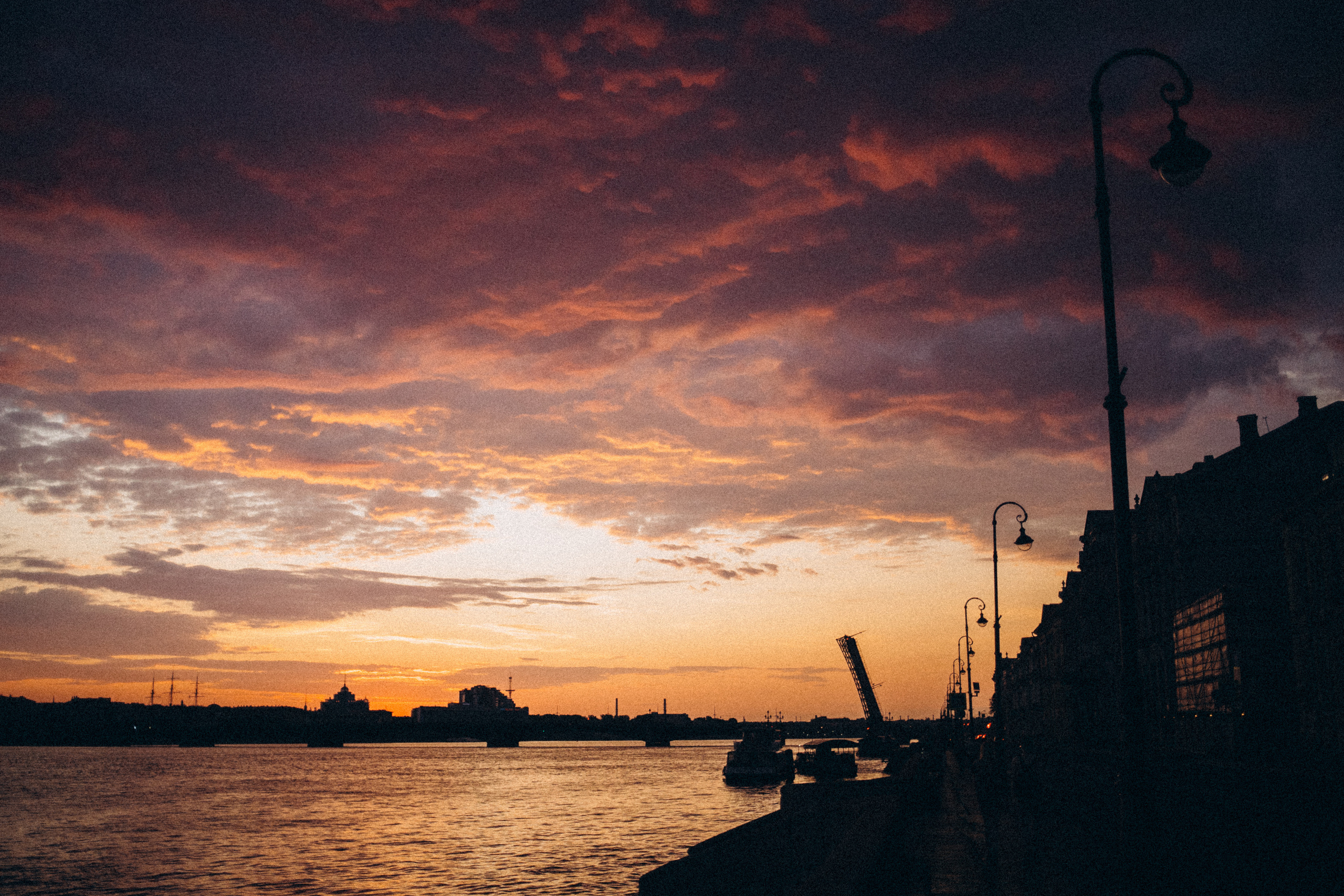 Лето. Рассвет. Питер. Даша Яковенко Фотограф Спб