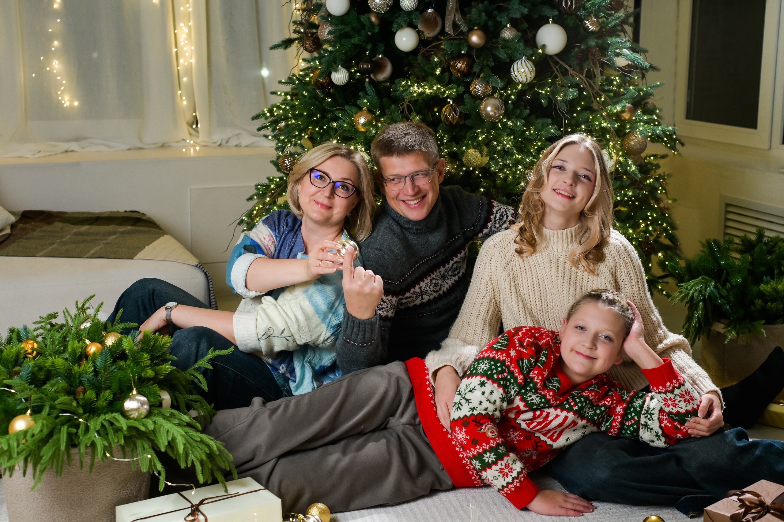 Семья Александра, Сашеньки, Юленьки и Катюши