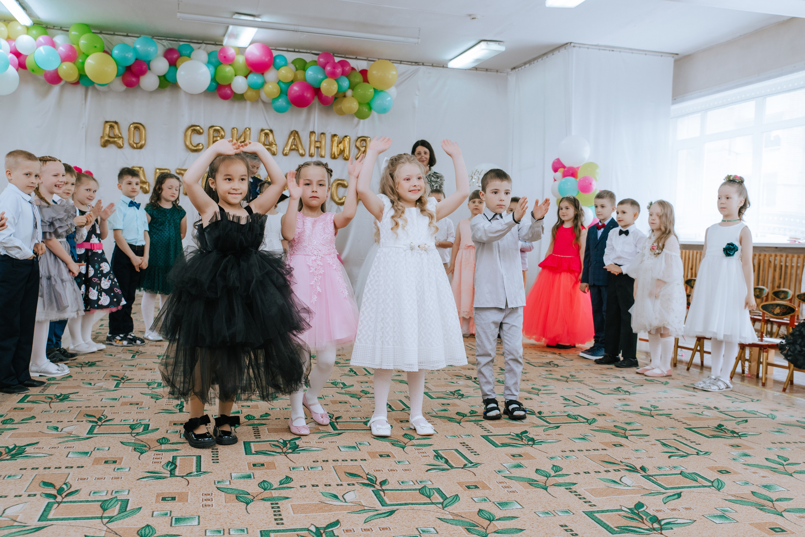 Выпускной д/с 34. Фотограф Ярмишко Дарья. Выпускные фотокниги