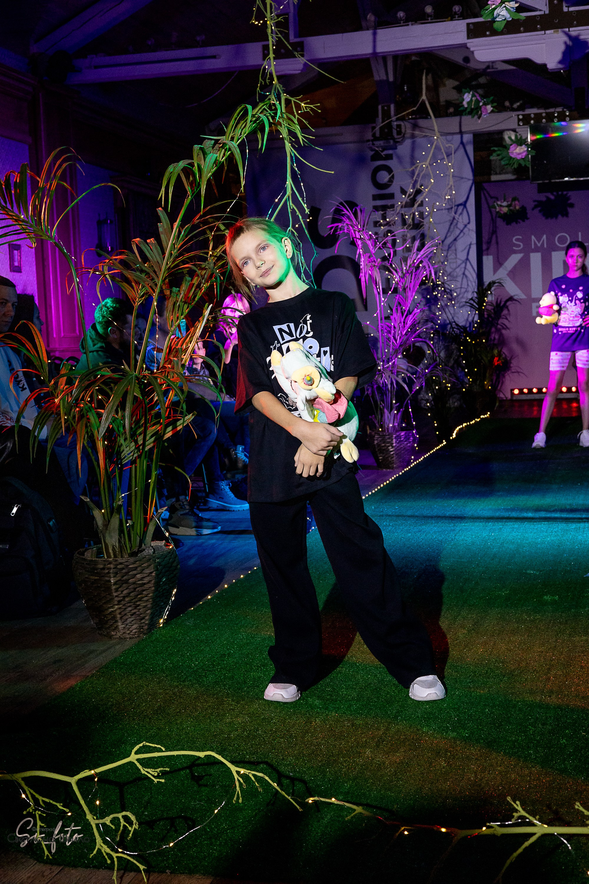 Smolensk Fashion Week_показы_ДЕНЬ 3_ФИНАЛ_Алиса в стране чудес. Главная