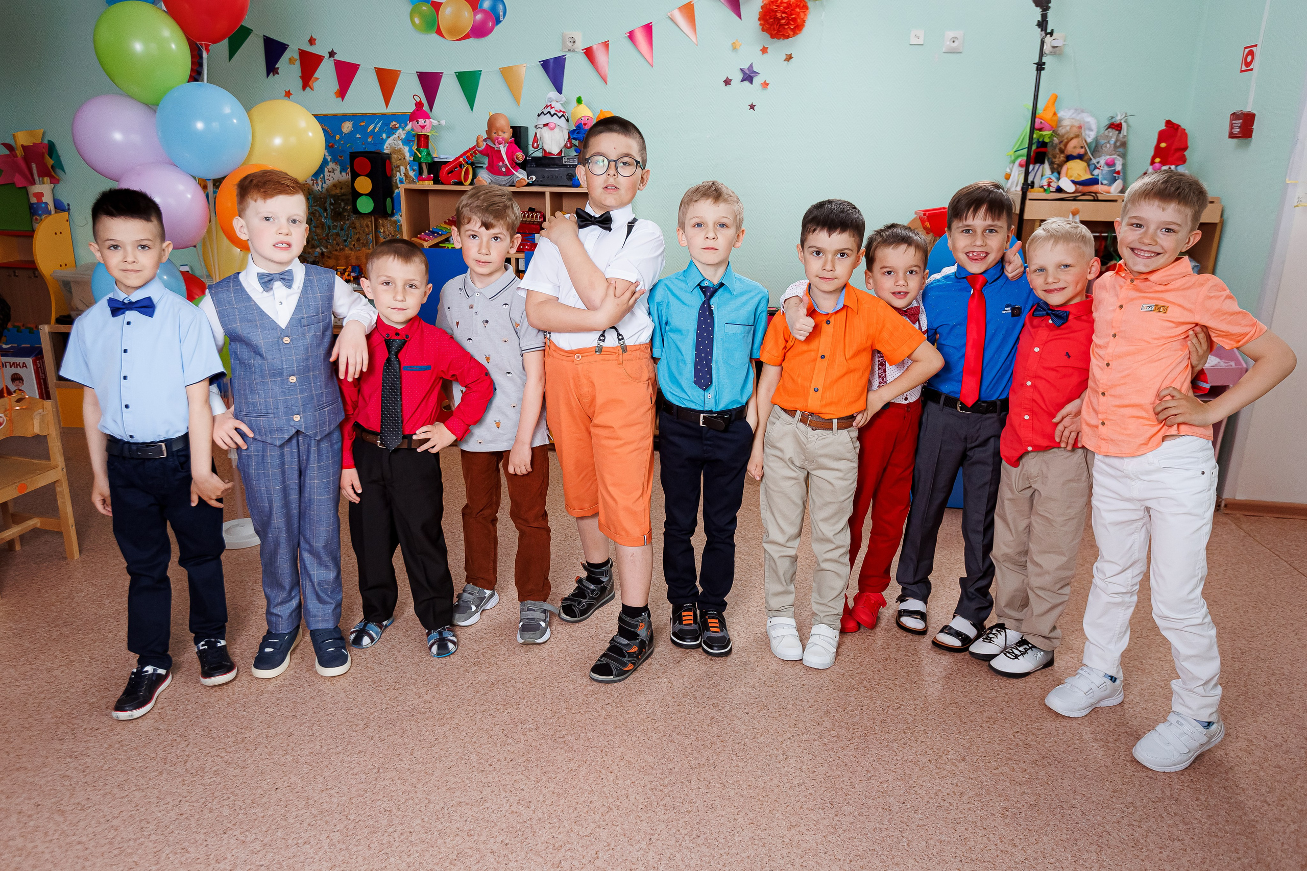 Портфолио Выпускные в детском саду. Семейный и детский фотограф Комина Елена, Власиха, Одинцово