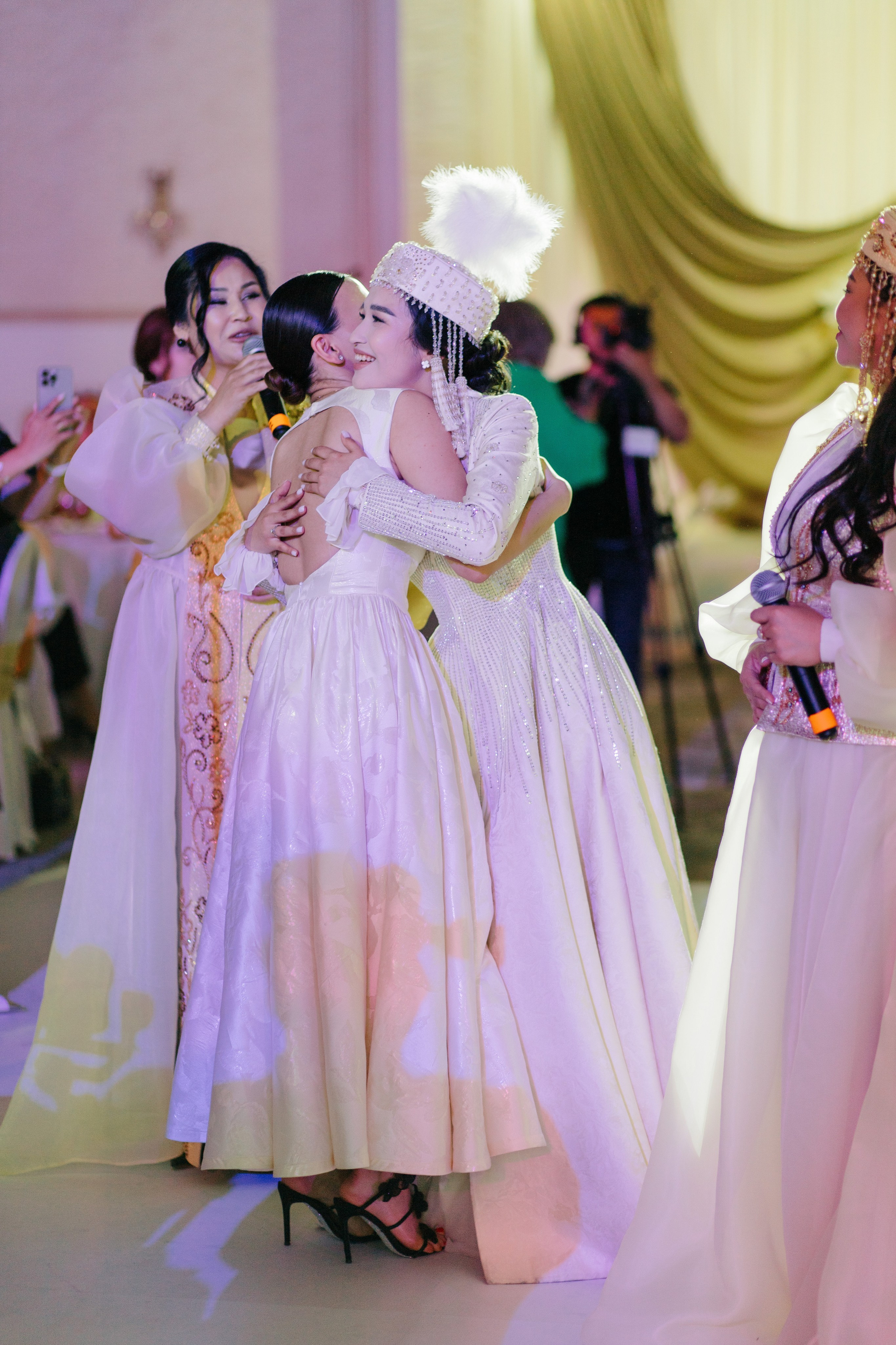 Maral — Qyz uzatu. Wedding and Love story Photographer