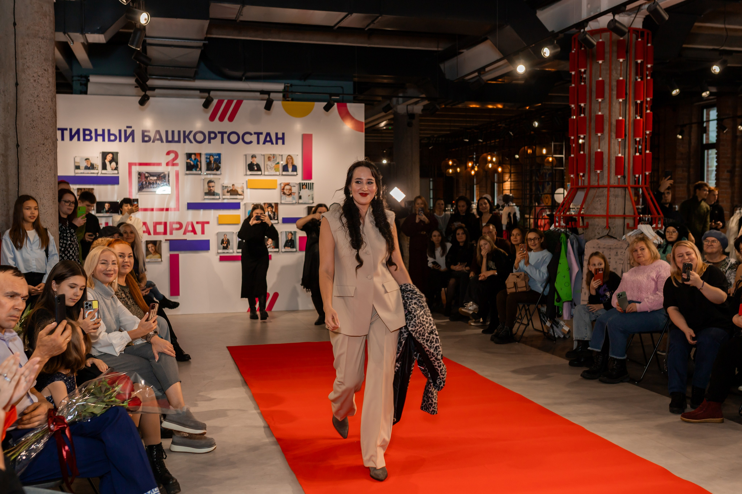 Показ проекта Super woman. Марина Шаймухаметова. Фотограф в Уфе