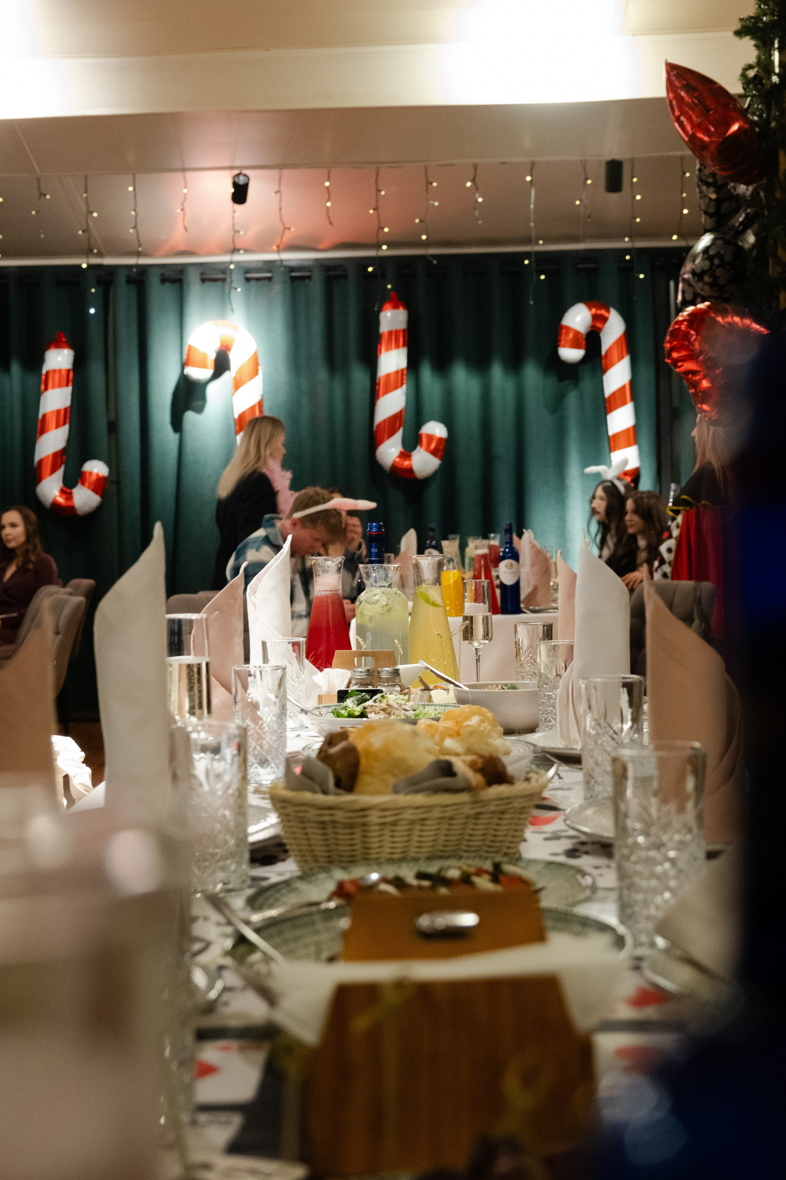 Новогодний корпоратив в Алмате. Видеограф и Фотограф в Алматы и Астана