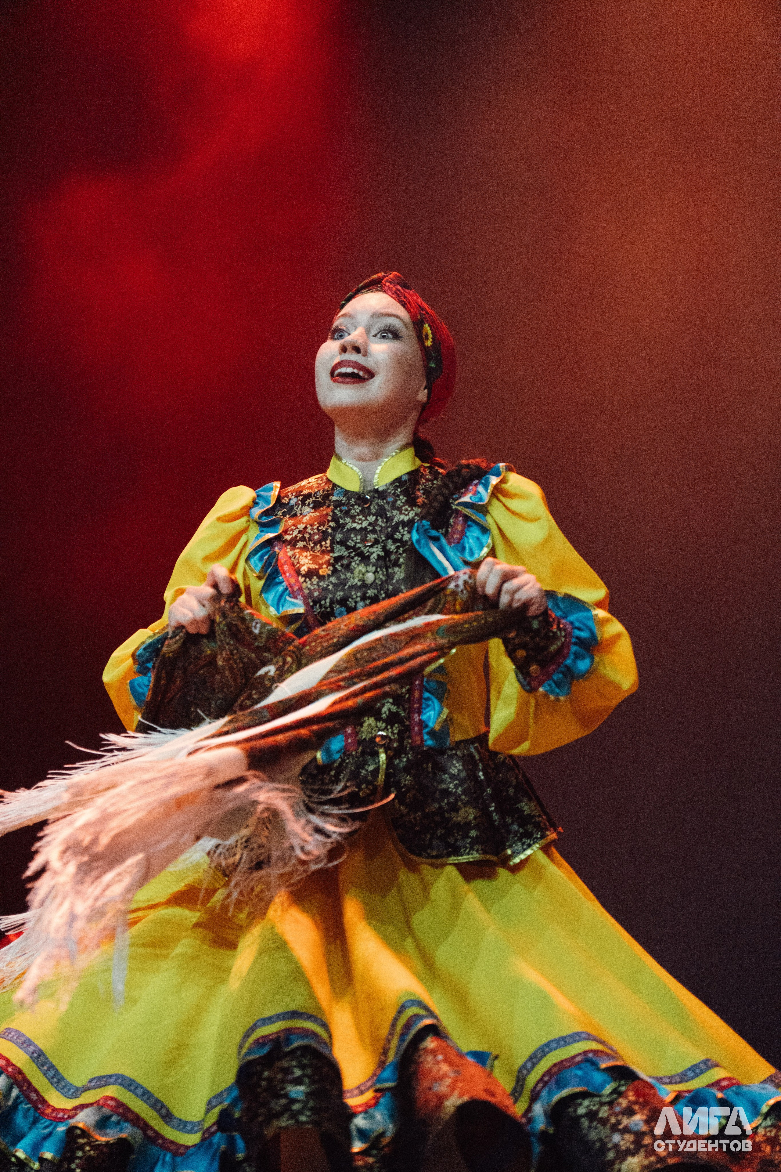 Российская Студенческая Весна 2025. Портретный фотограф в Казани Радомир Заздравных