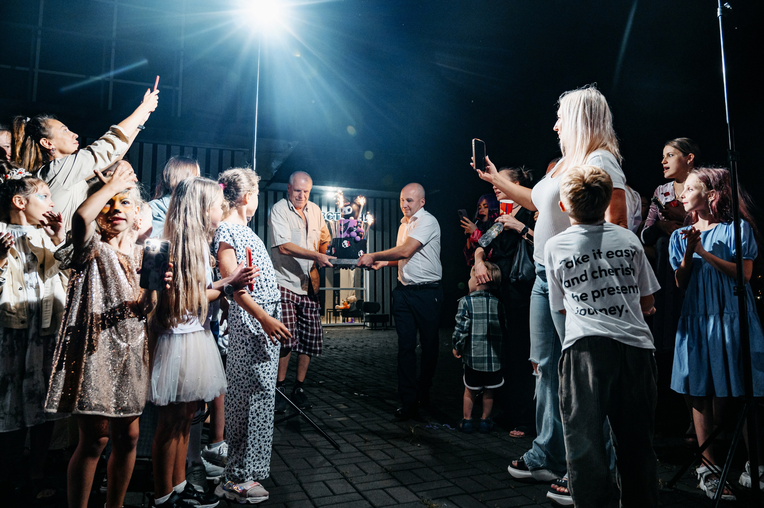 День Рождения Вика. Клоуны, конкурсы с животными, шикарный торт. Фотограф Владивосток. Игорь Кирсанов