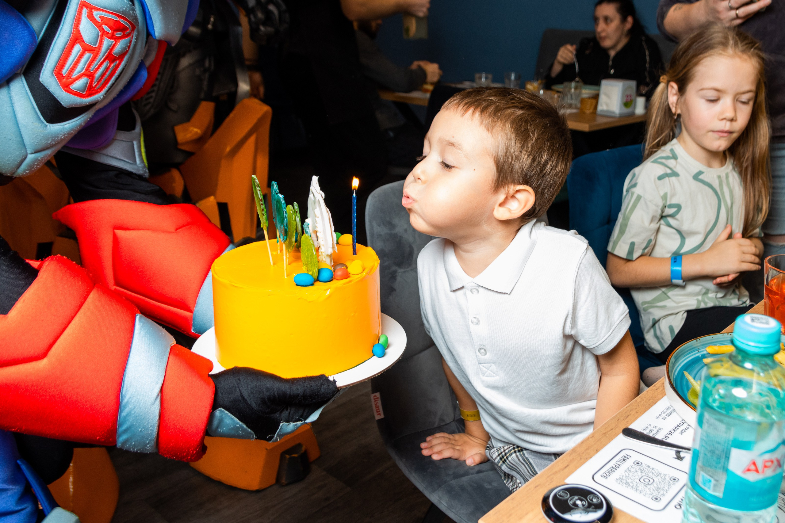 Илья Зыбин — репортажный фотограф