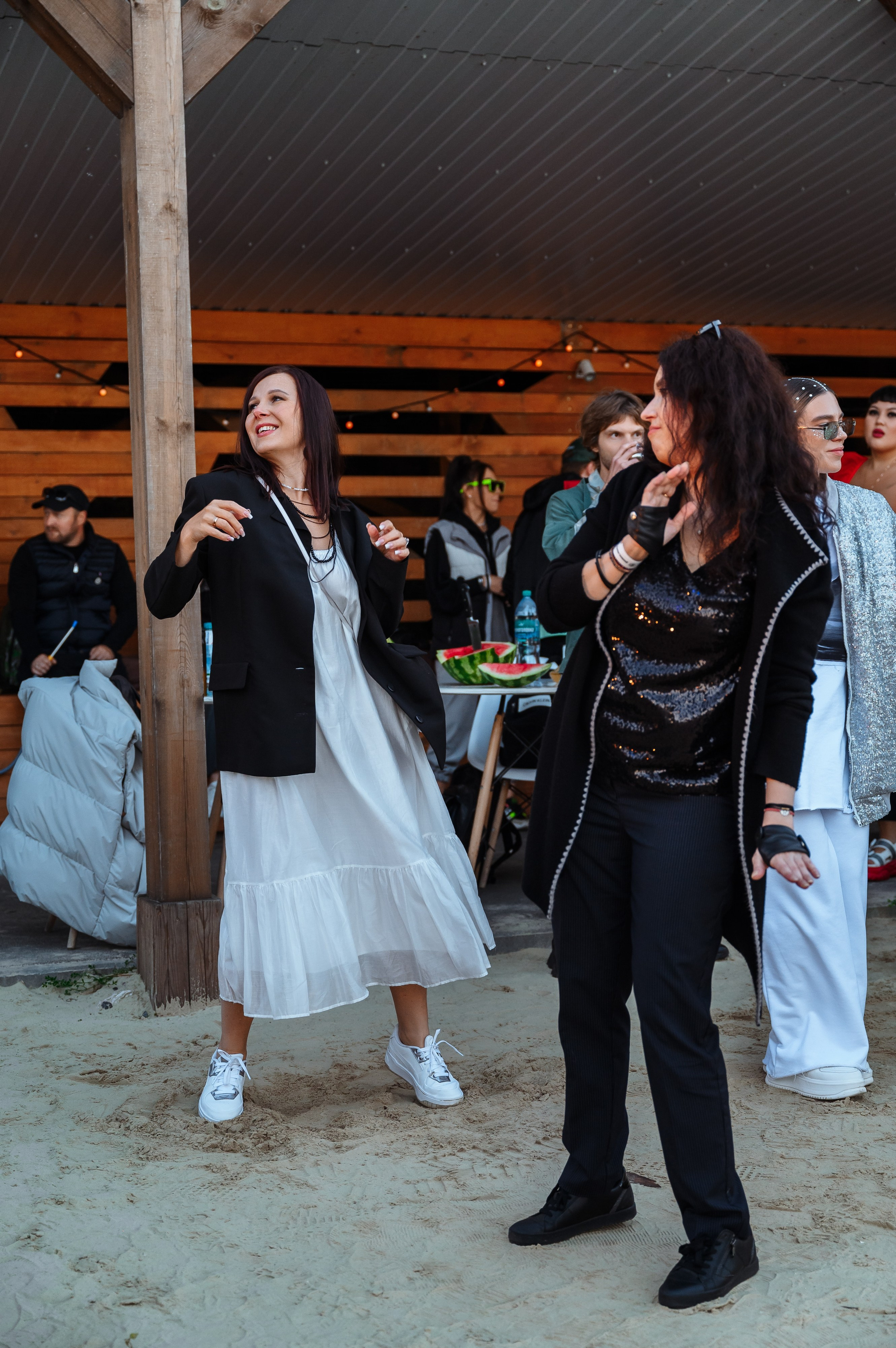 Пляжная вечеринка. Wedding and family photographer USA