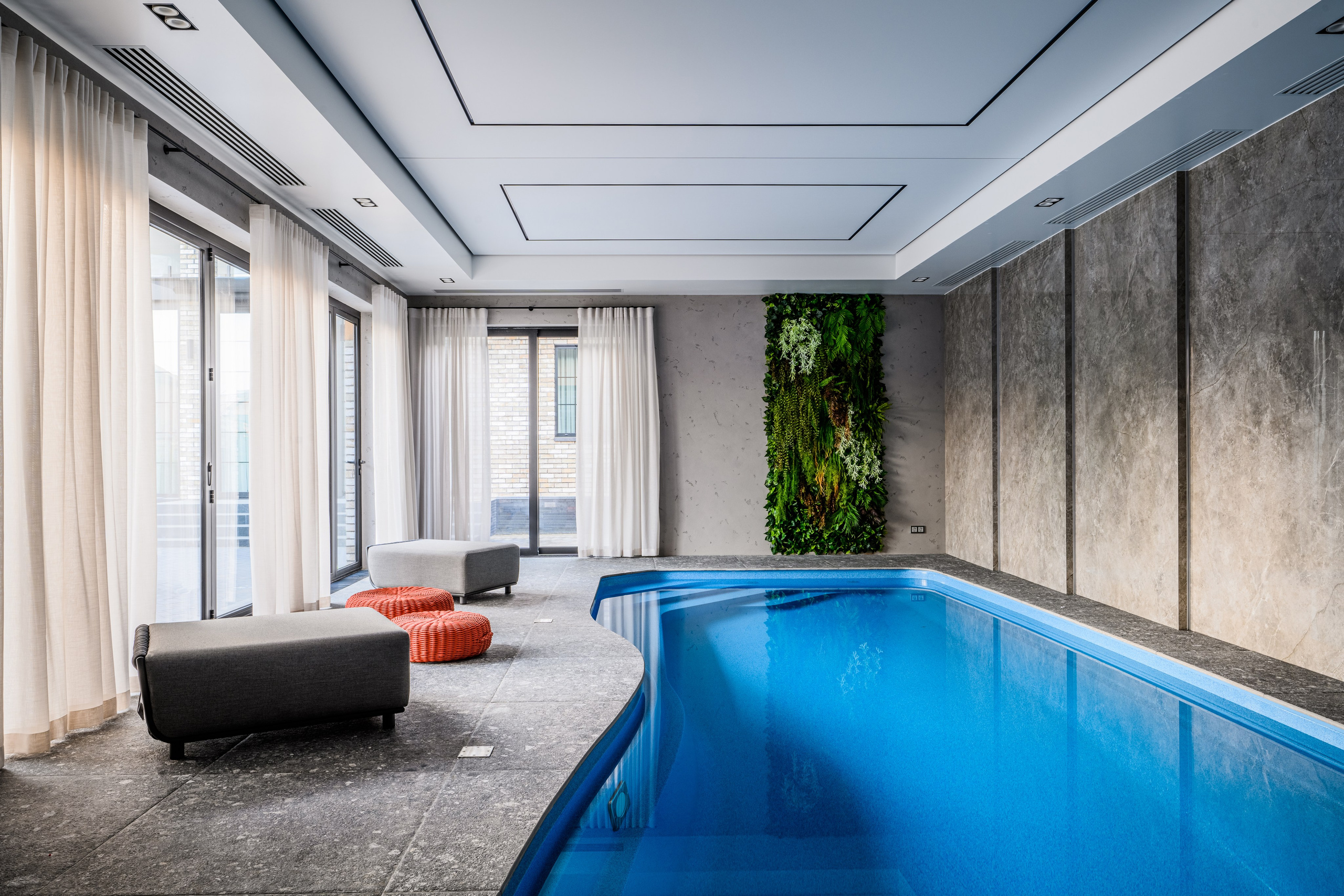 Дом с бассейном. Интерьерный фотограф Краснодар Денис Педань