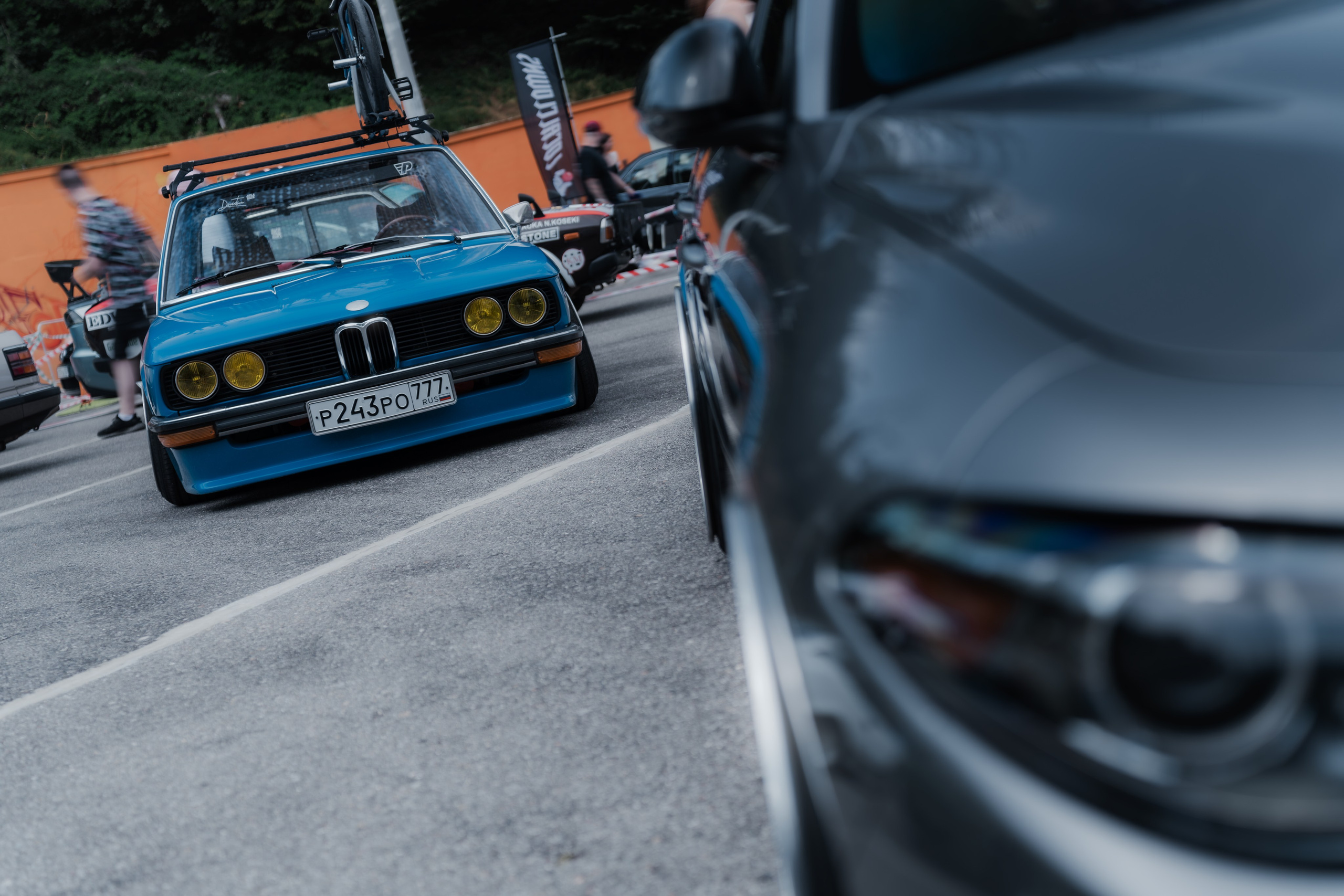 //GROUNDED2025. Автомобильный фотограф