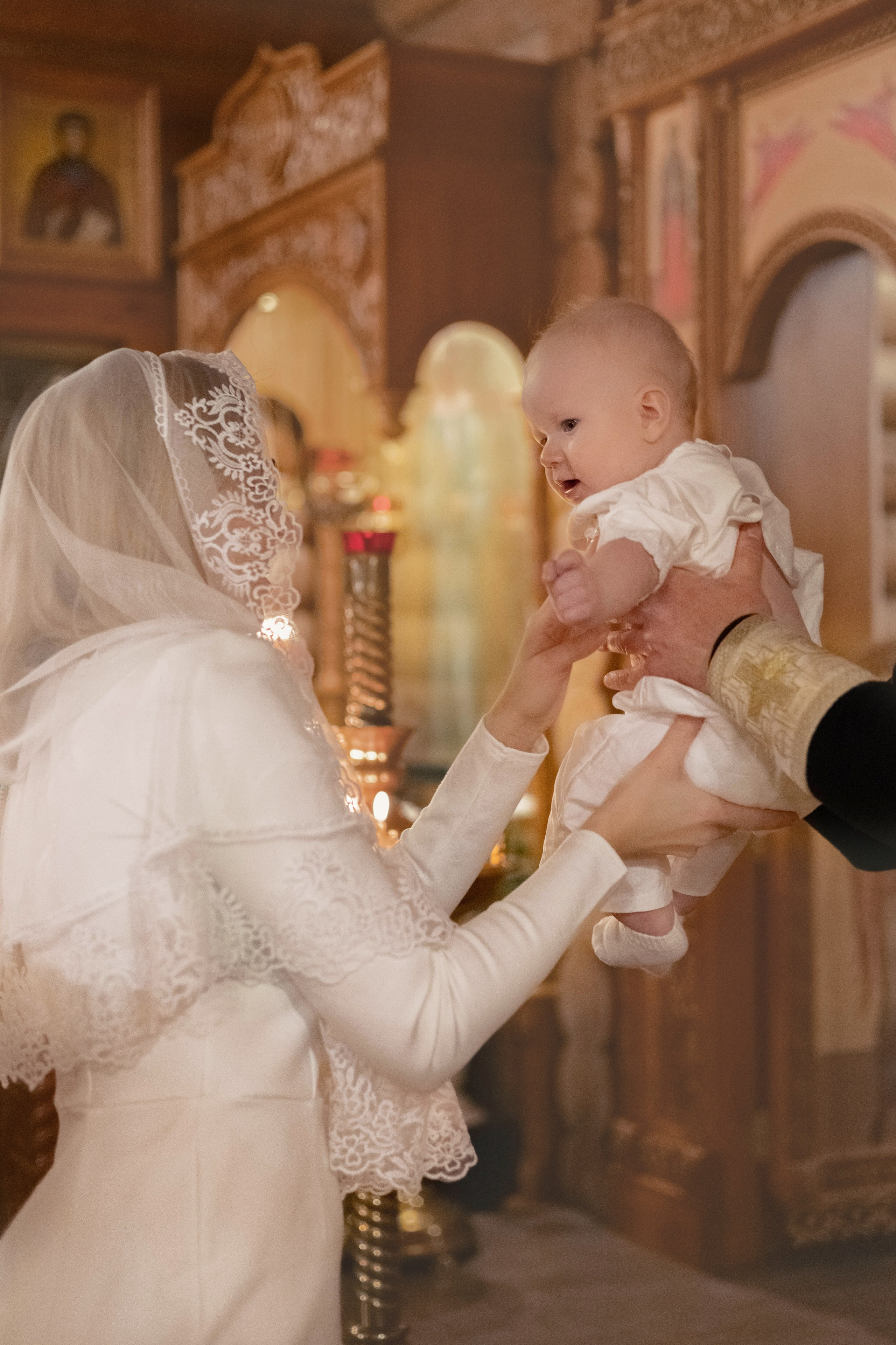 Художественная съемка Таинства крещения в Пятигорске. Фотограф на крещение Пятигорск. фотограф Таинств Крестины Анна: 8(928)307-37-21