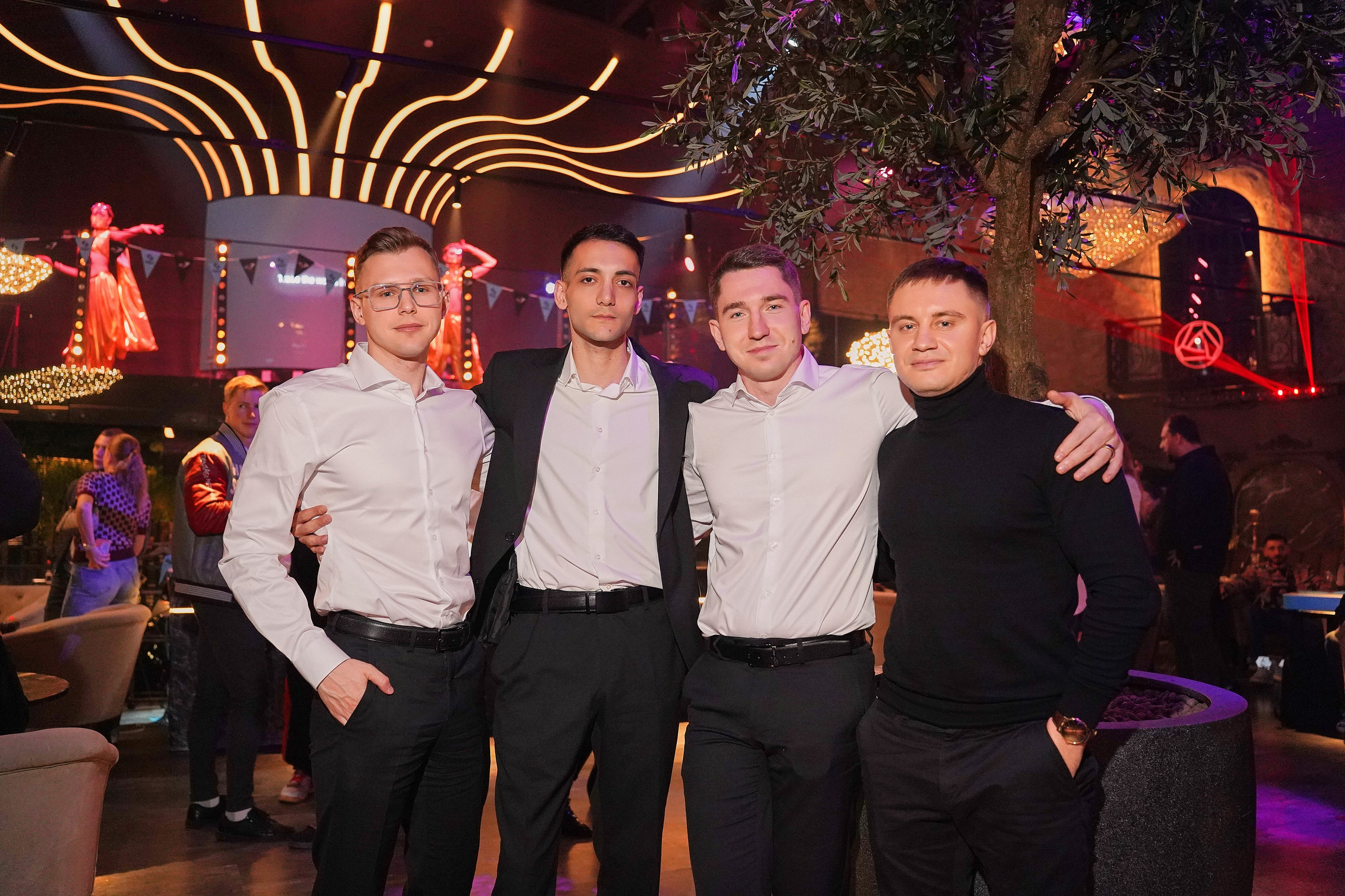 Bitget. Фотограф