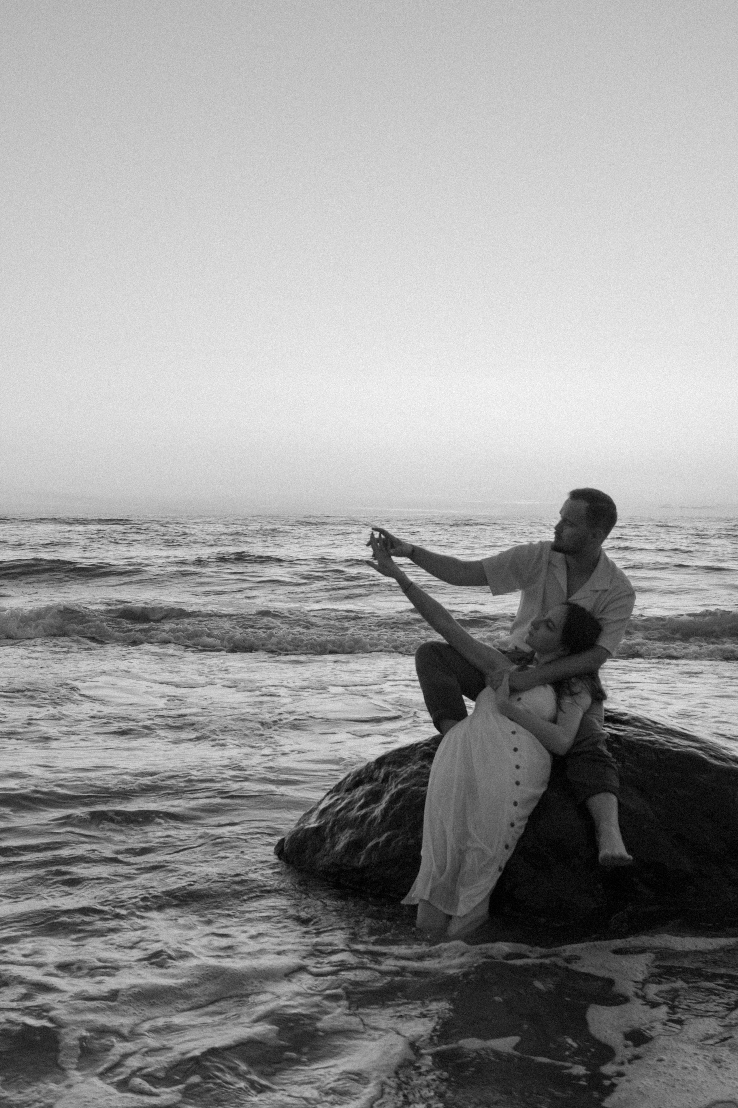 Киношная парная фотосессия на море в Калининграде / Донское. Портретный фотограф в Калининграде Рита Холодова