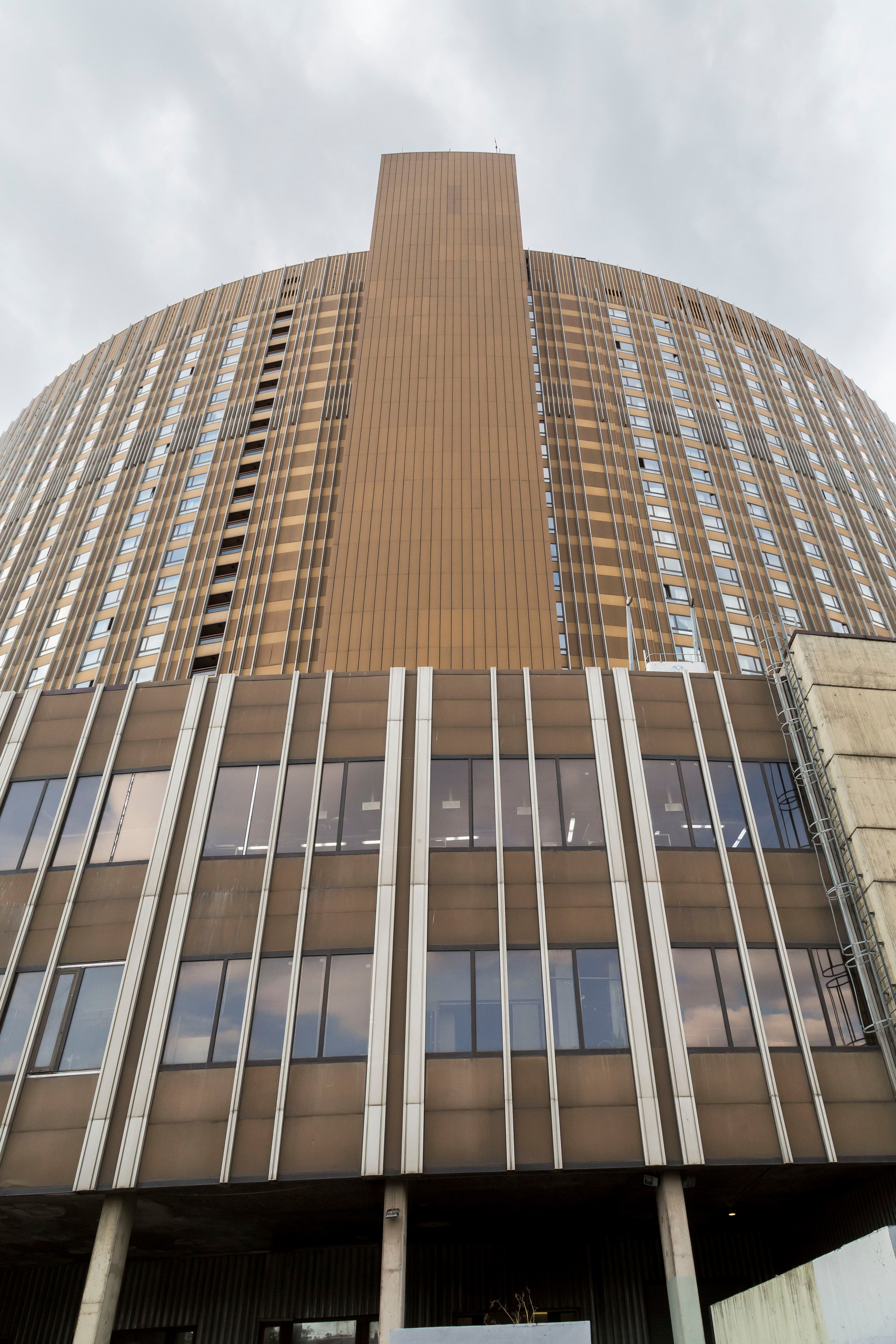 Здание гостиницы «Космос». Проект фотографа Александра Высокина — «Фотоархитектоника»