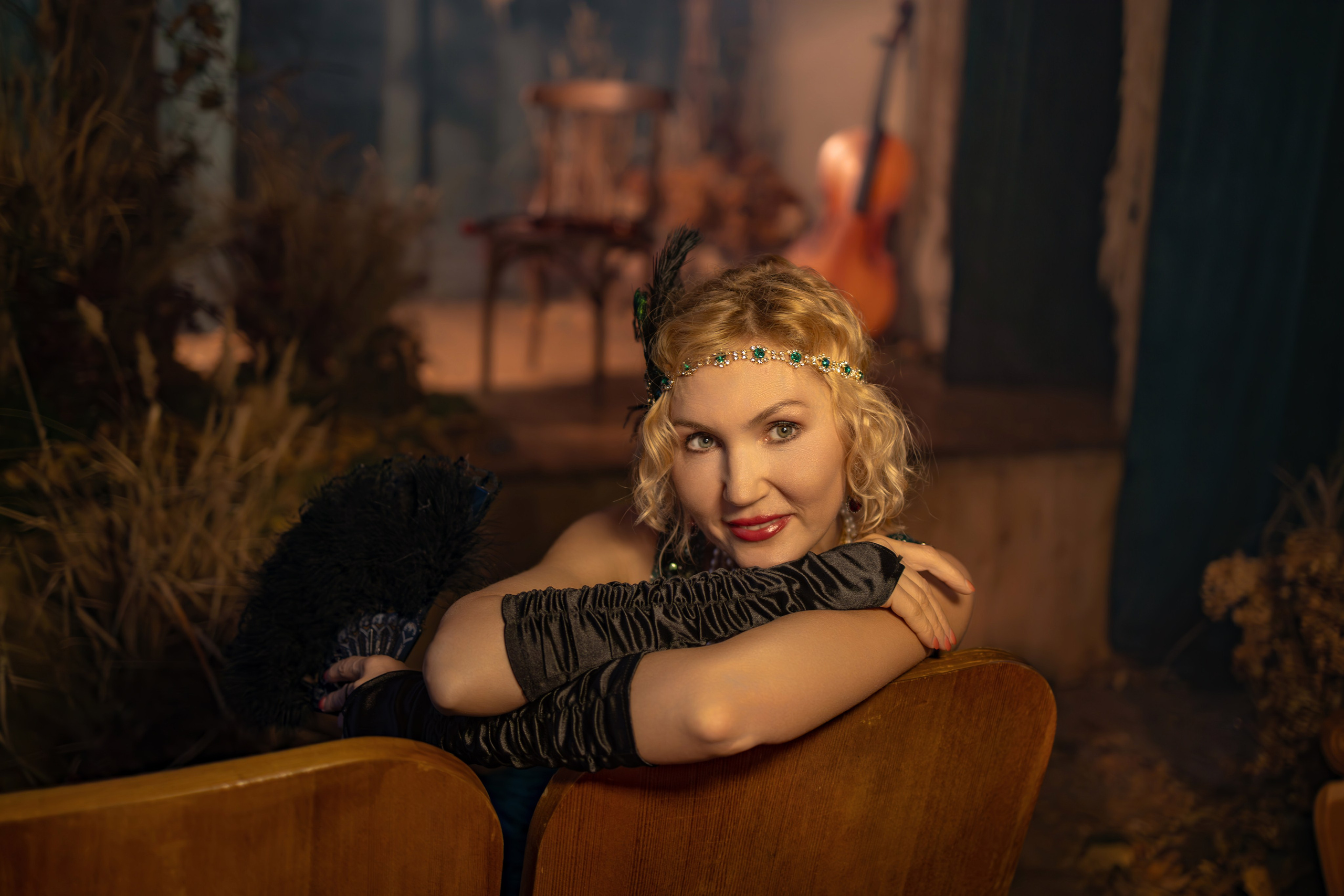 Оксана. Заброшенный театр. Репортажный, семейный и студийный фотограф в Москве Демин Алексей