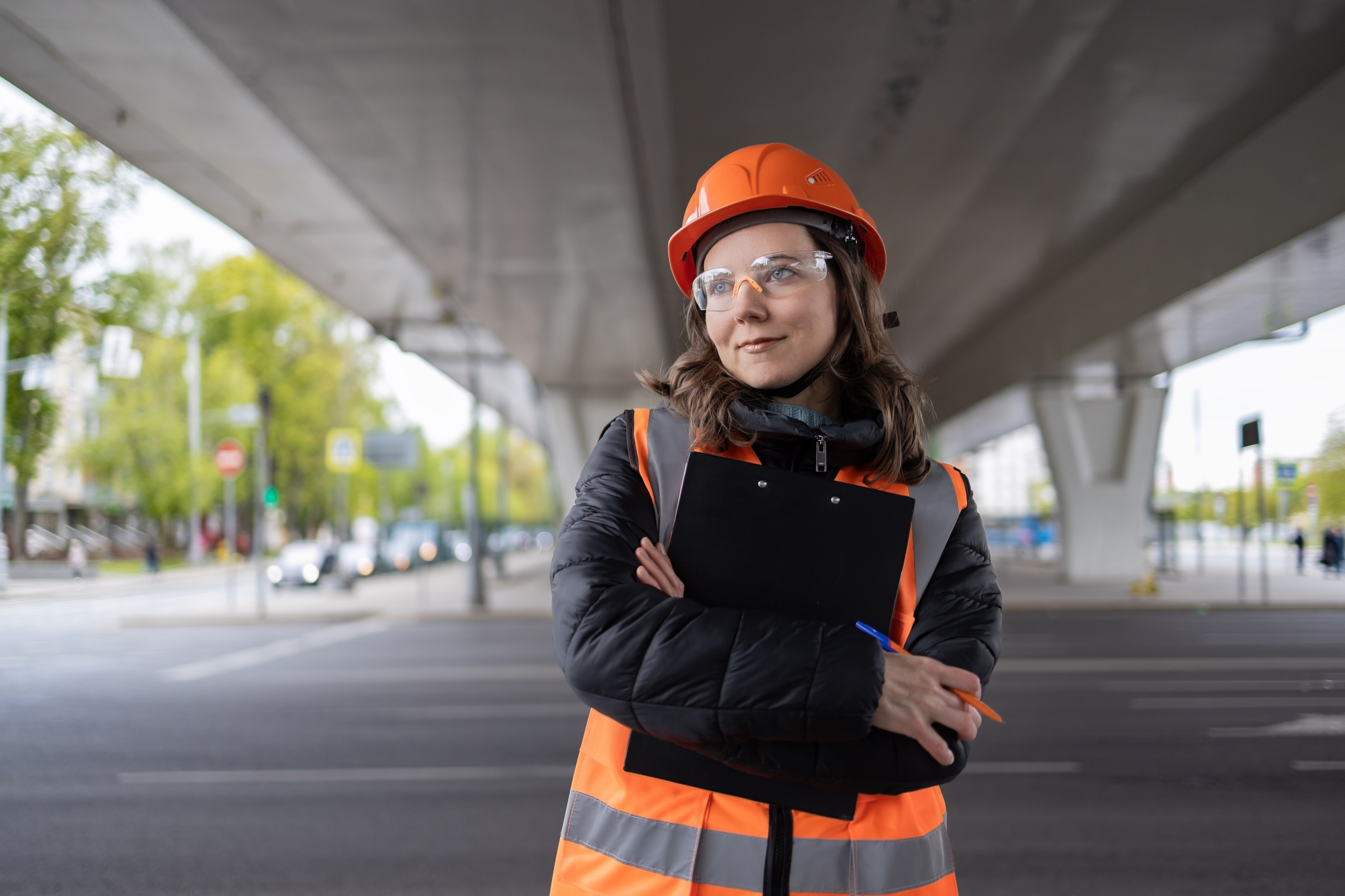 Фотосессия «Стройка» модель Ирина. Репортажный, семейный и студийный фотограф в Москве Демин Алексей