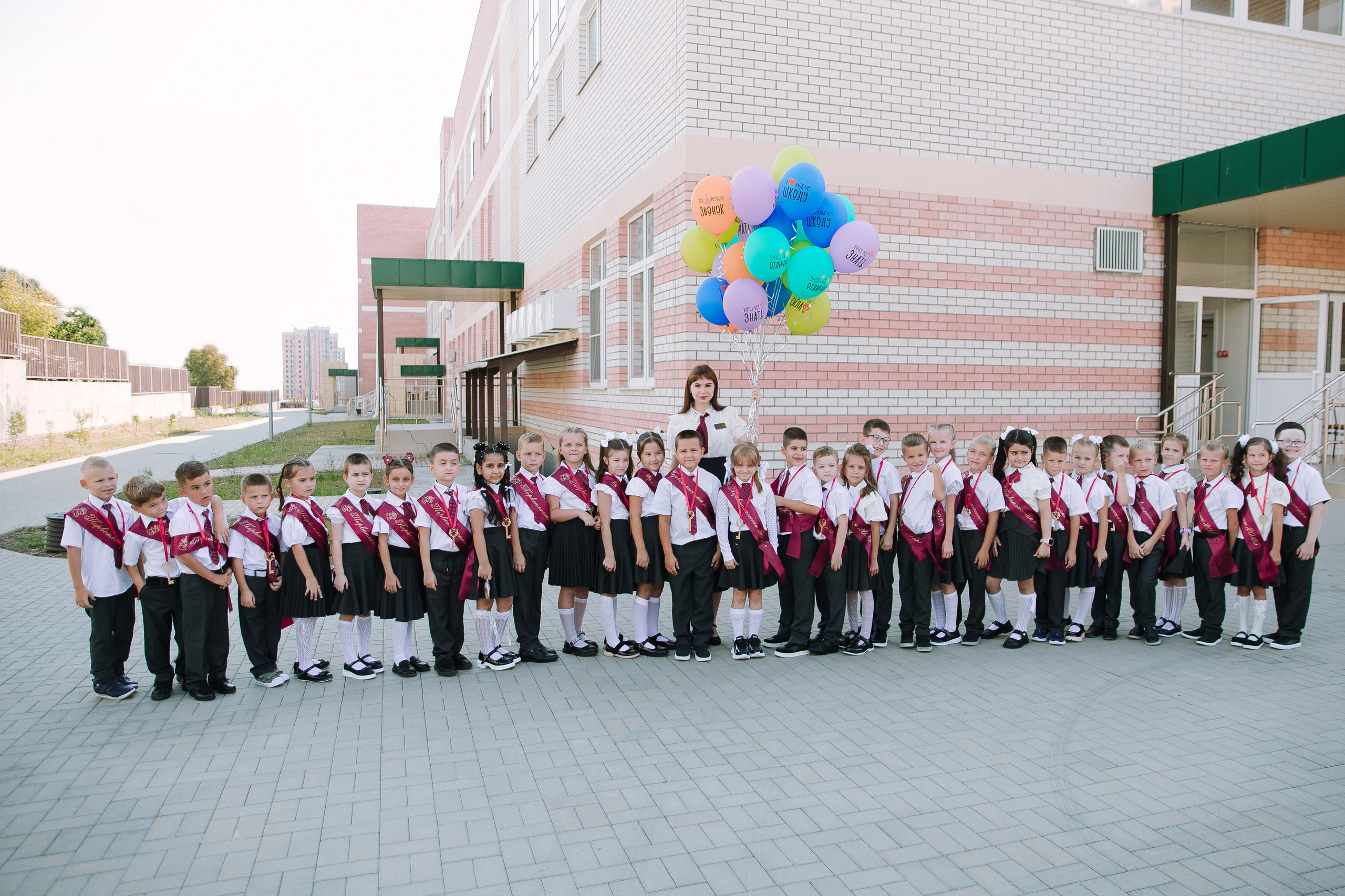 1 класс 11 школа. Выпускные альбомы Натальи Бутко: Новороссийск, Анапа, Геленджик