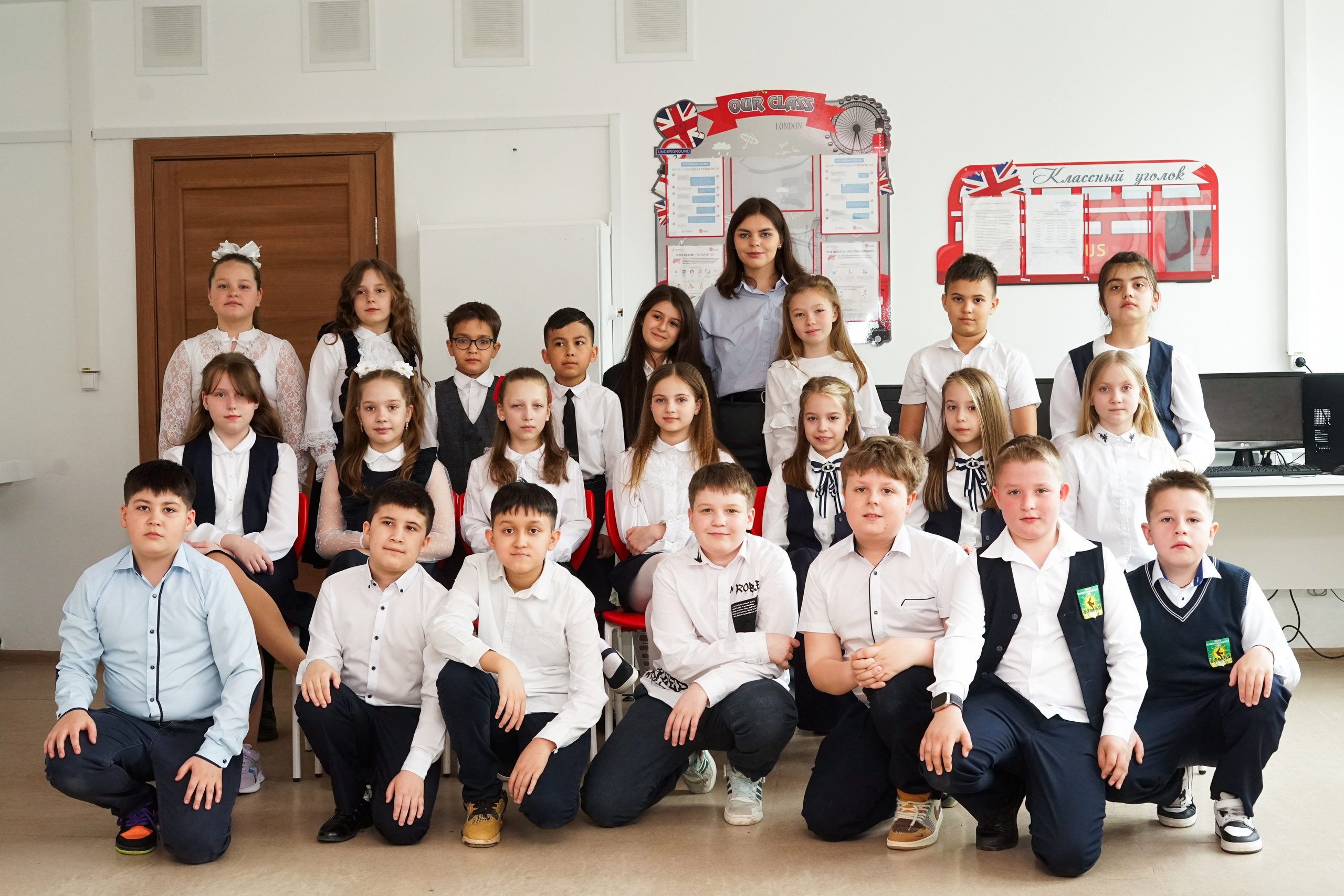 Выпускной альбом. Портретный свадебный фотограф в Москве и МО -Алина