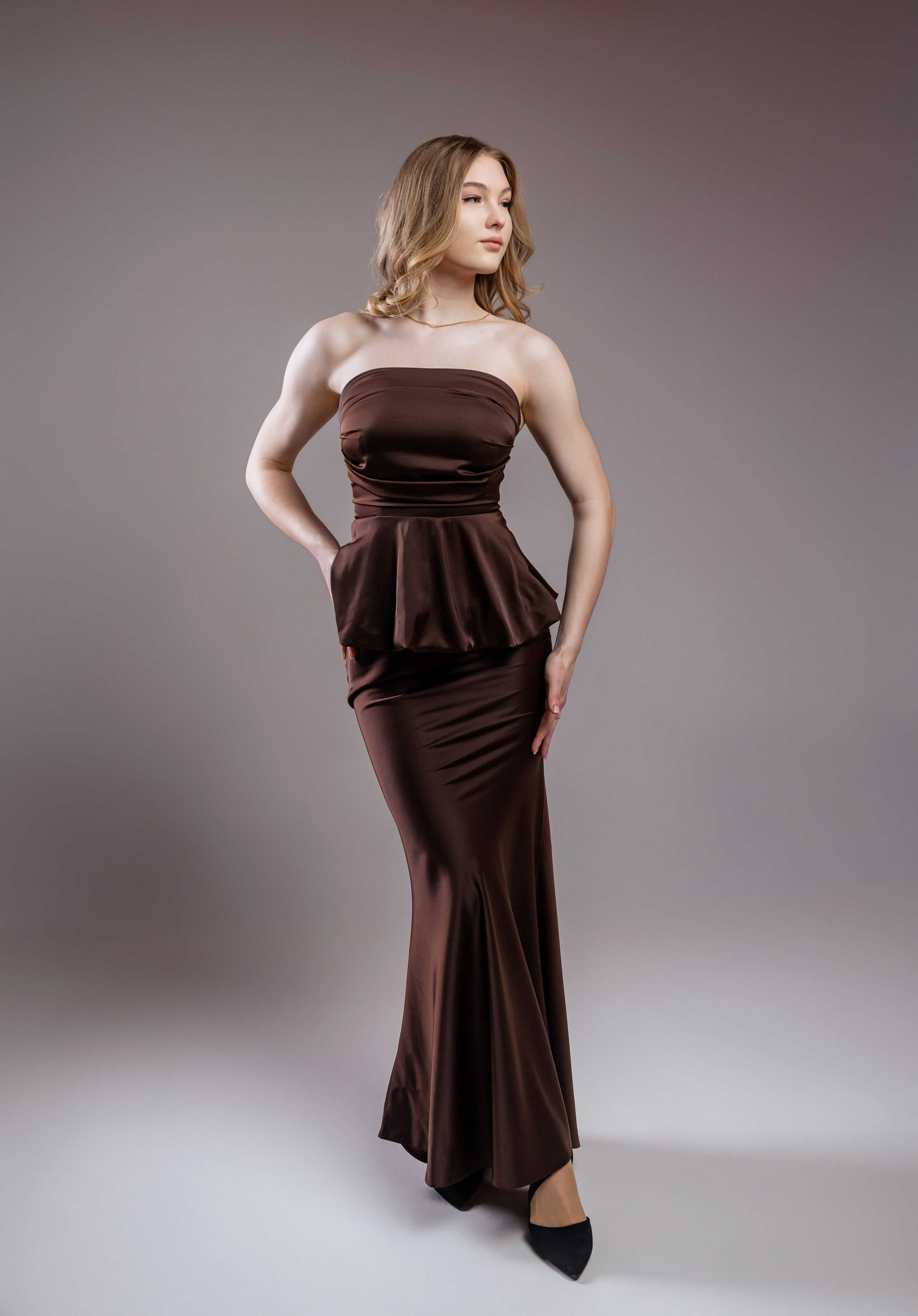 18 лет Софье. Фотограф Петров Александр Свадьбы, Съемка в студии, Выпускные альбомы г. Балашов