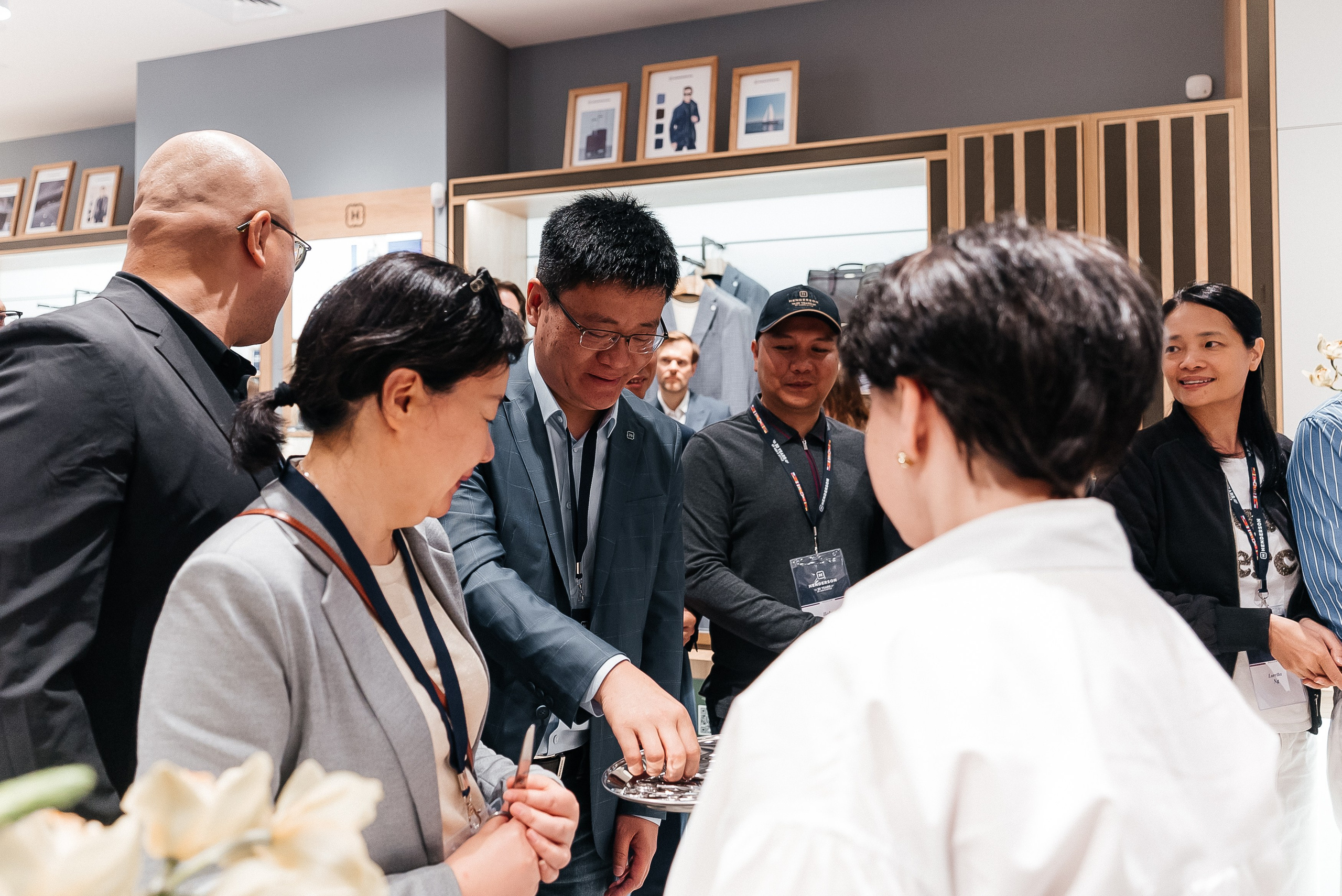 Henderson. Павел Краснов — Свадебный и репортажный фотограф в Москве